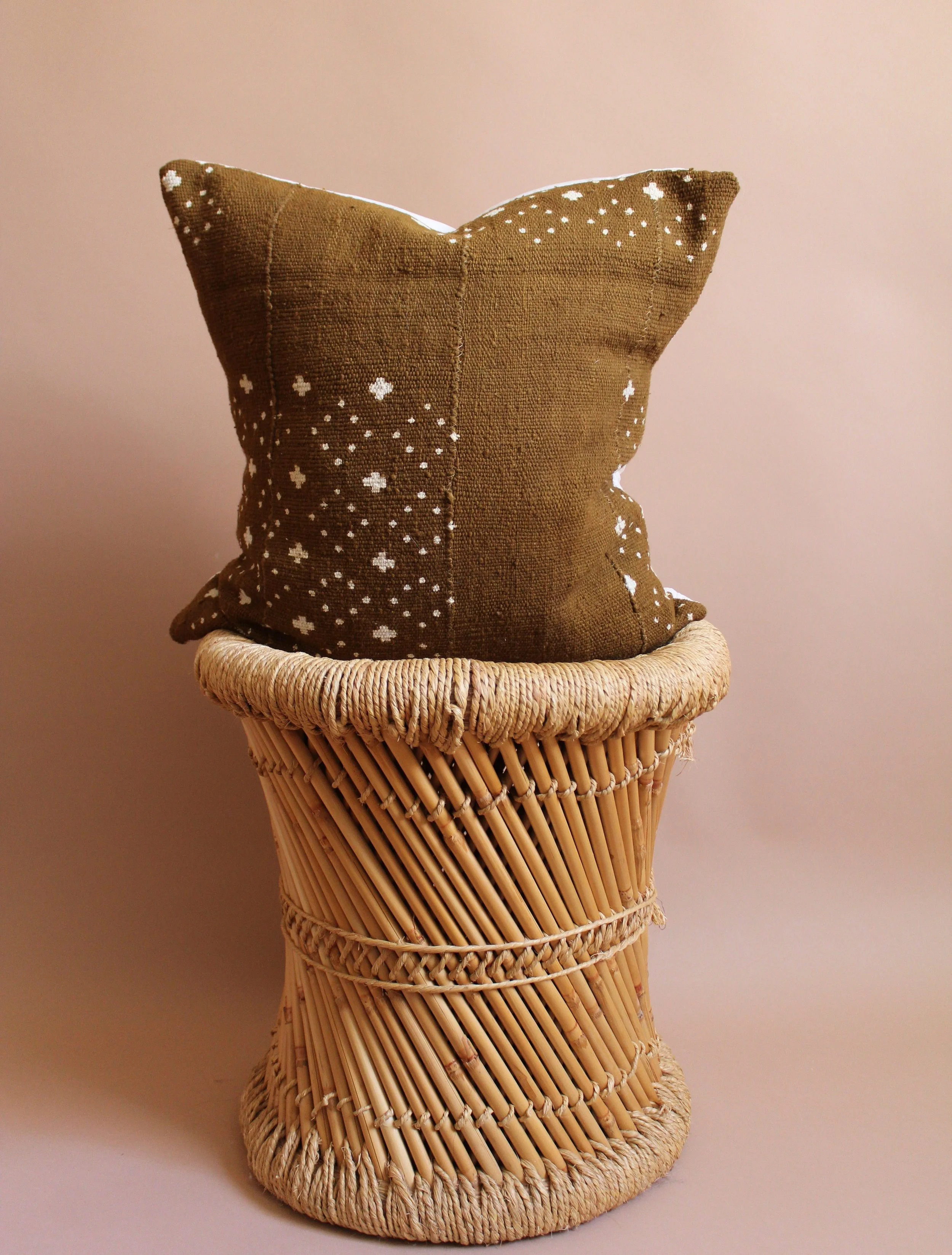 [earth 01] Mud Cloth Pillow