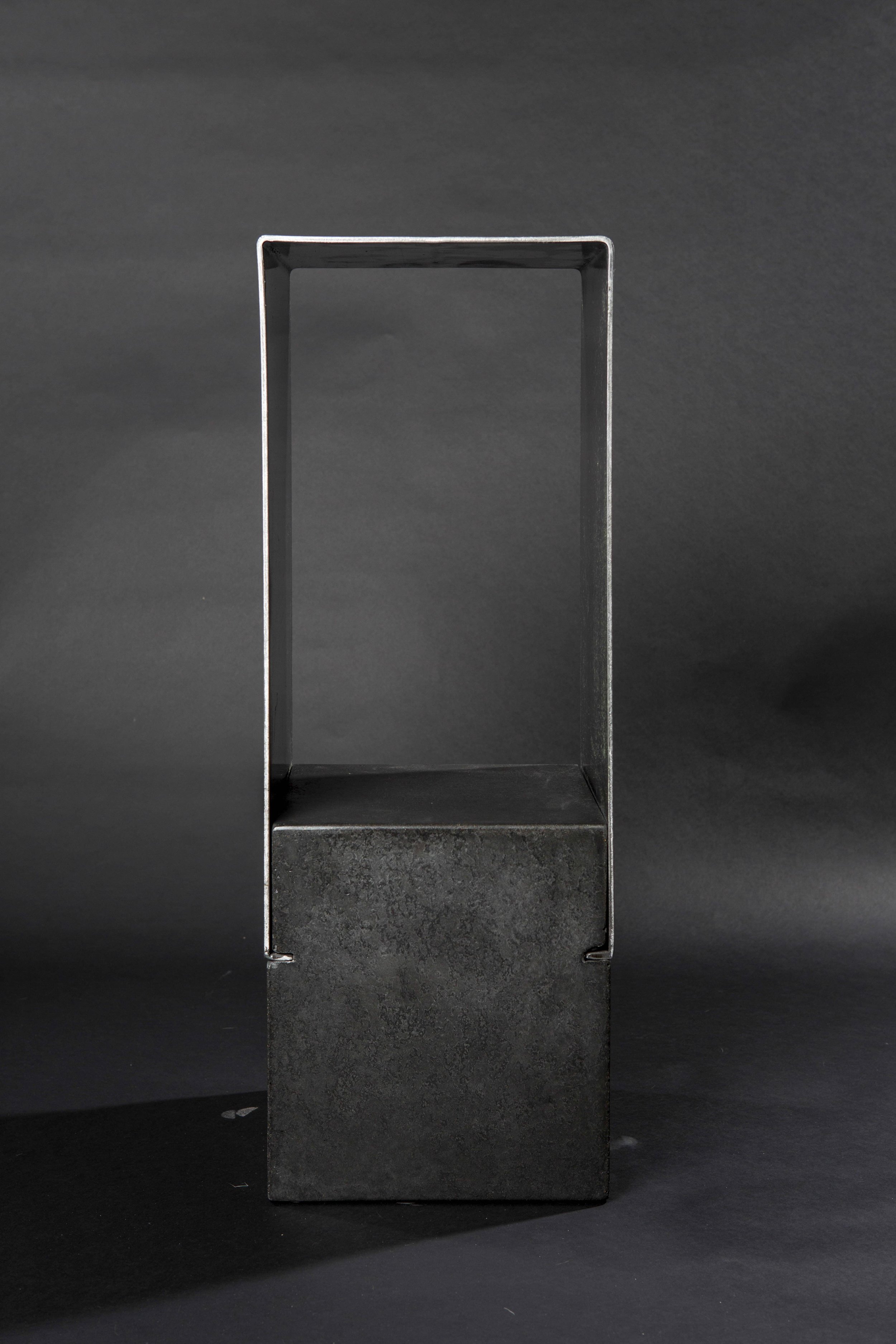 tall bent steel side table_1226.jpg