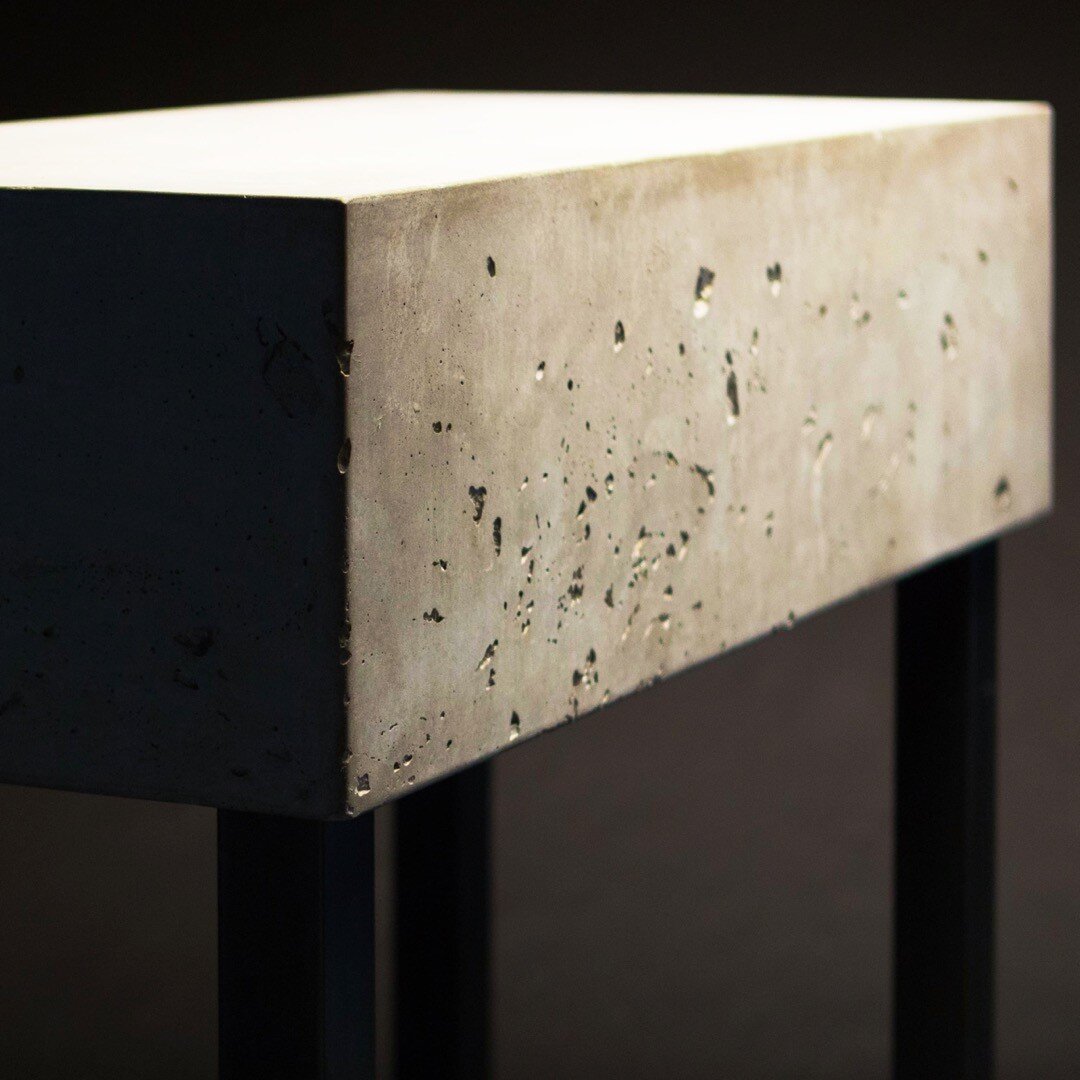 Our love of materials run deep, especially for concrete. Often times concrete is seem as a brutish kind of material, but handled right, its natural beauty emerges. This particular design is kind of brutalist, but the nuance of color, texture and pres