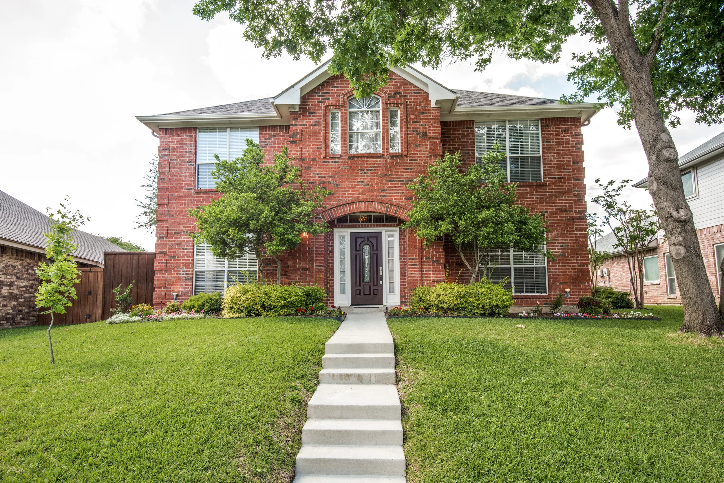 2117 Hearthstone, Carrollton