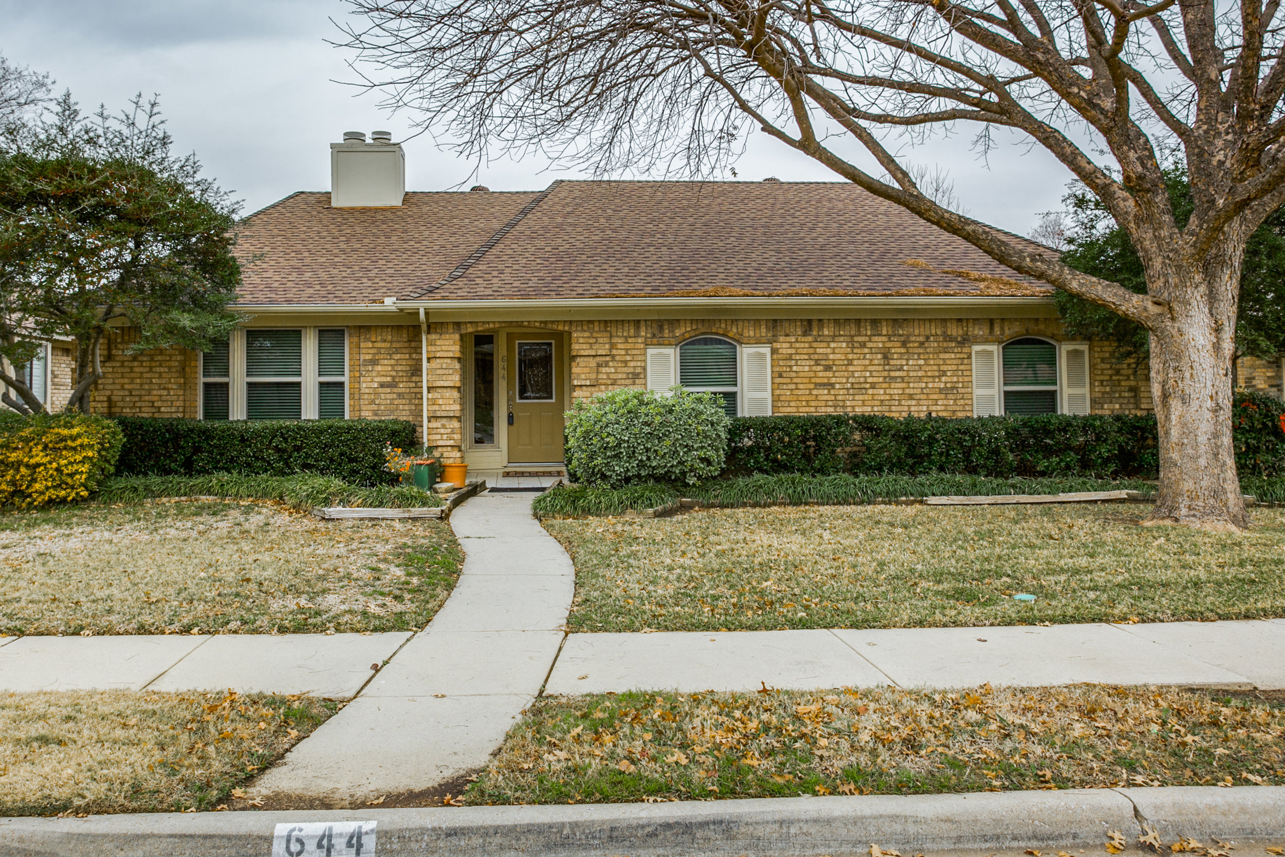 644 Thompson, Coppell