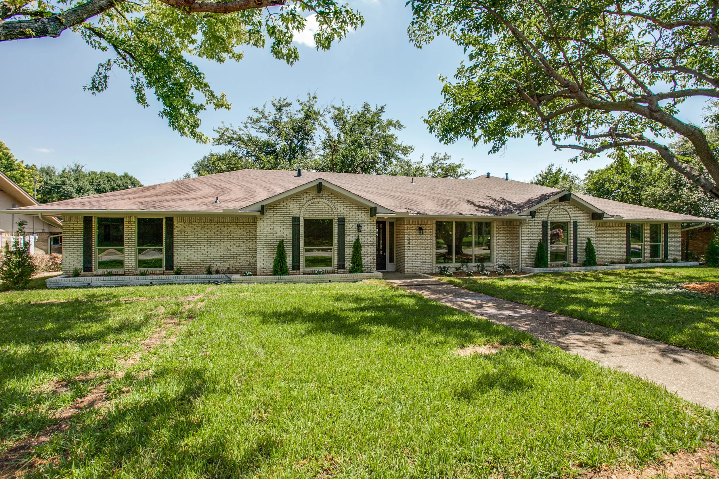 4342 Echo Glen, Dallas