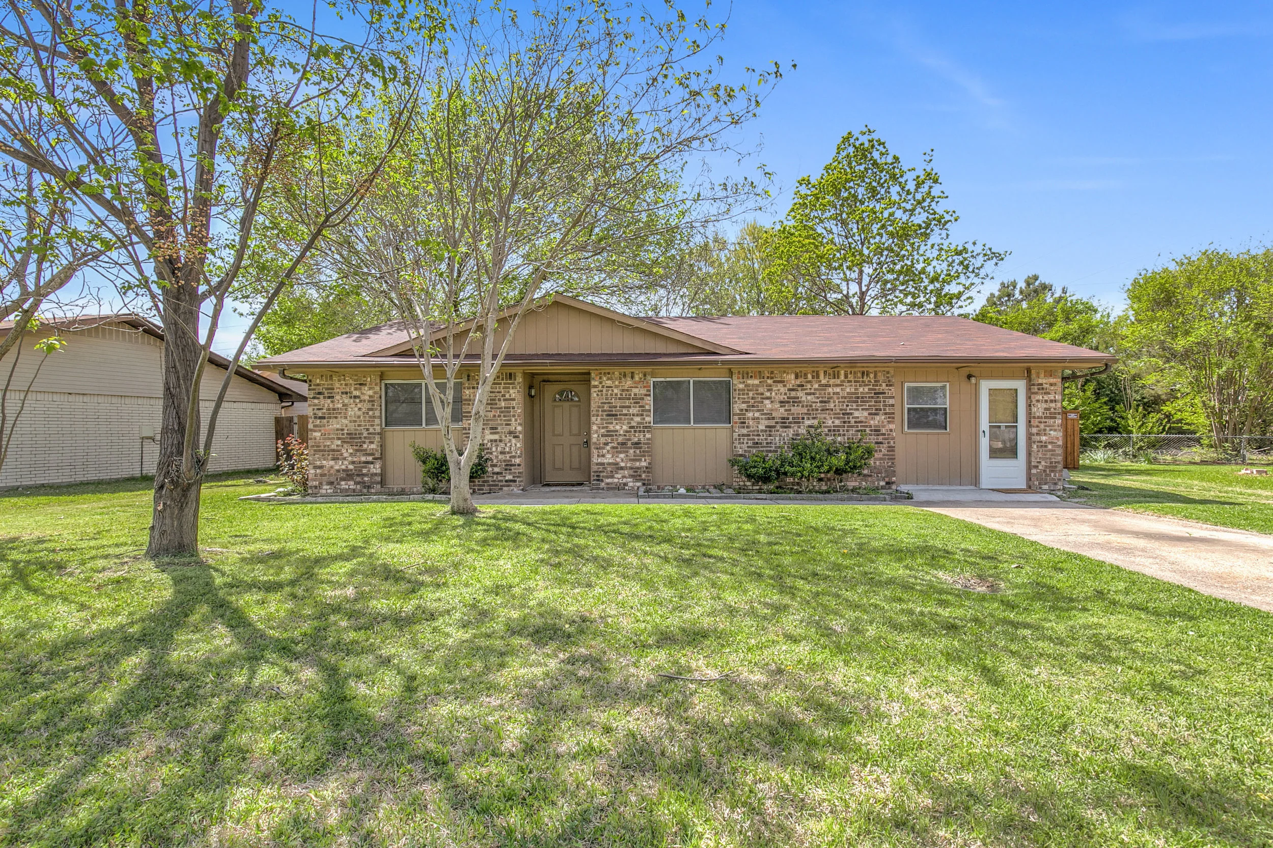 805 Bullock Street-3.jpg