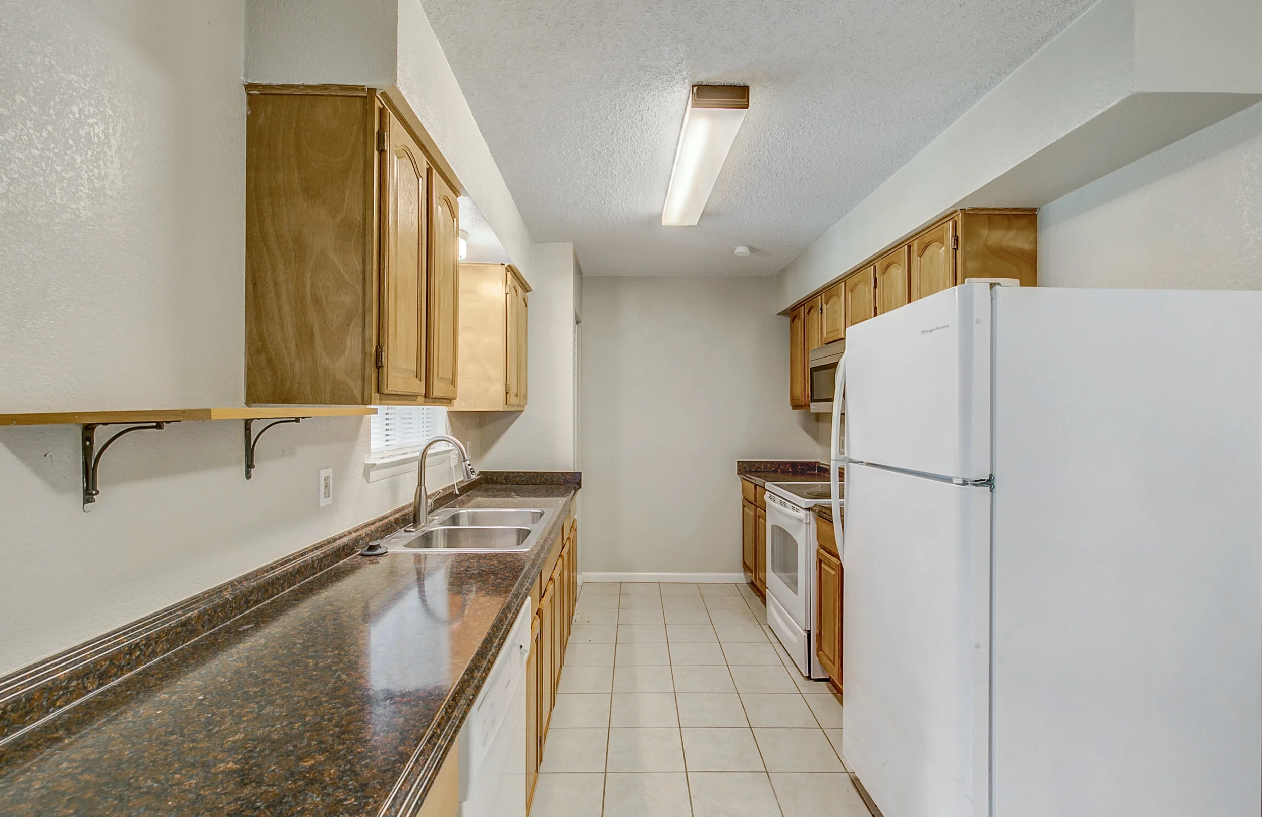 805 Bullock Street-14.jpg