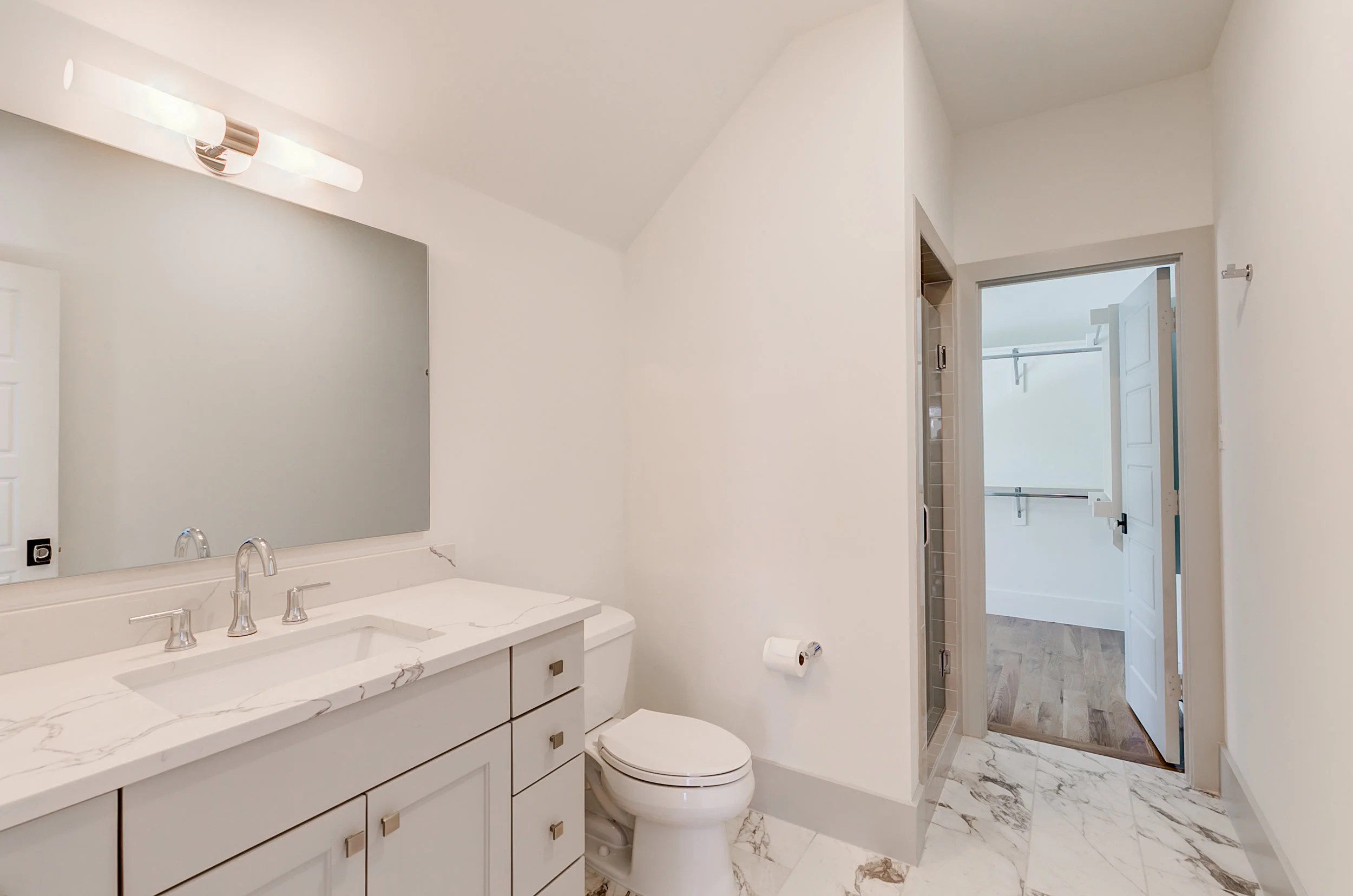 5609 Southwestern Boulevard-44.jpg