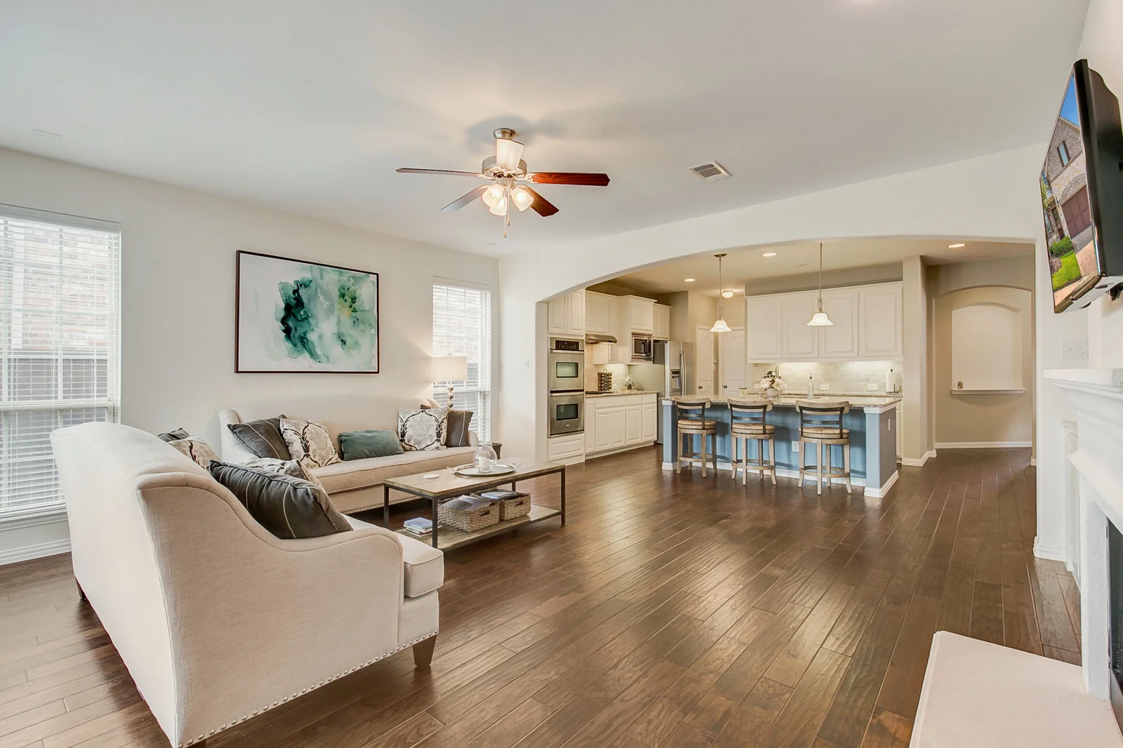 15_133_Westminster_Drive15_mls.jpg