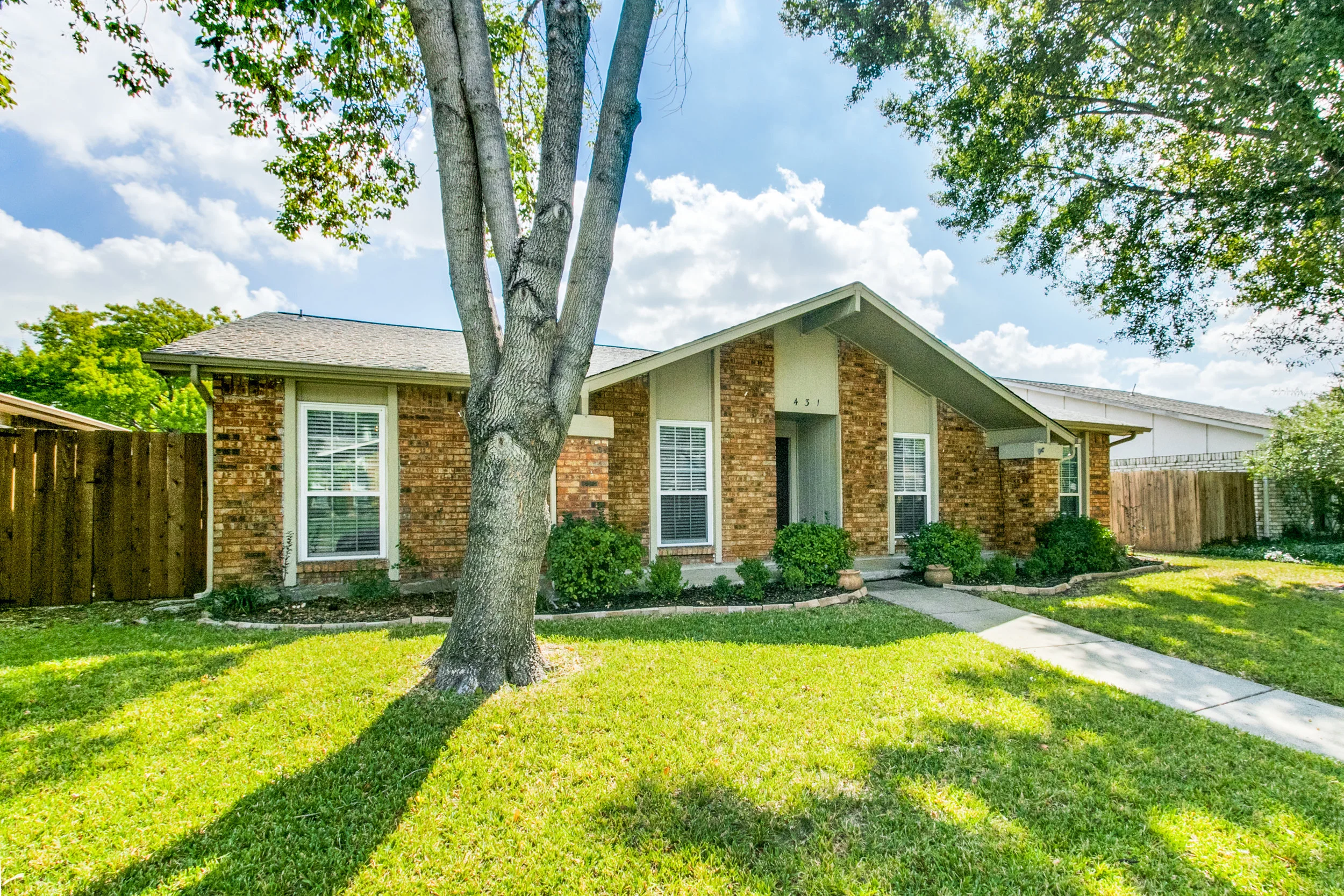 431 Woodhurst, Coppell