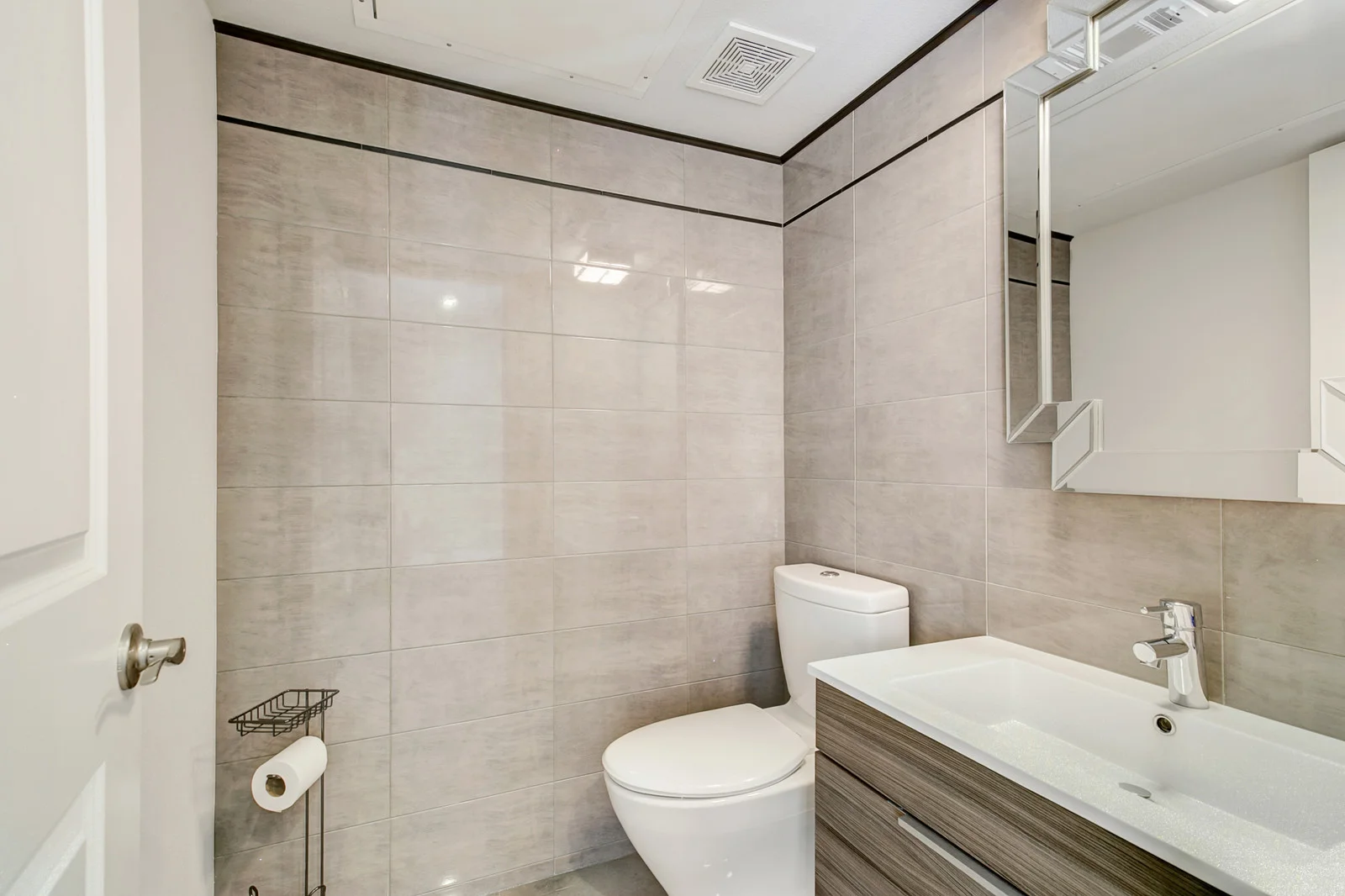 29_7418_Fair_Oaks_Avenue29_mls.jpg