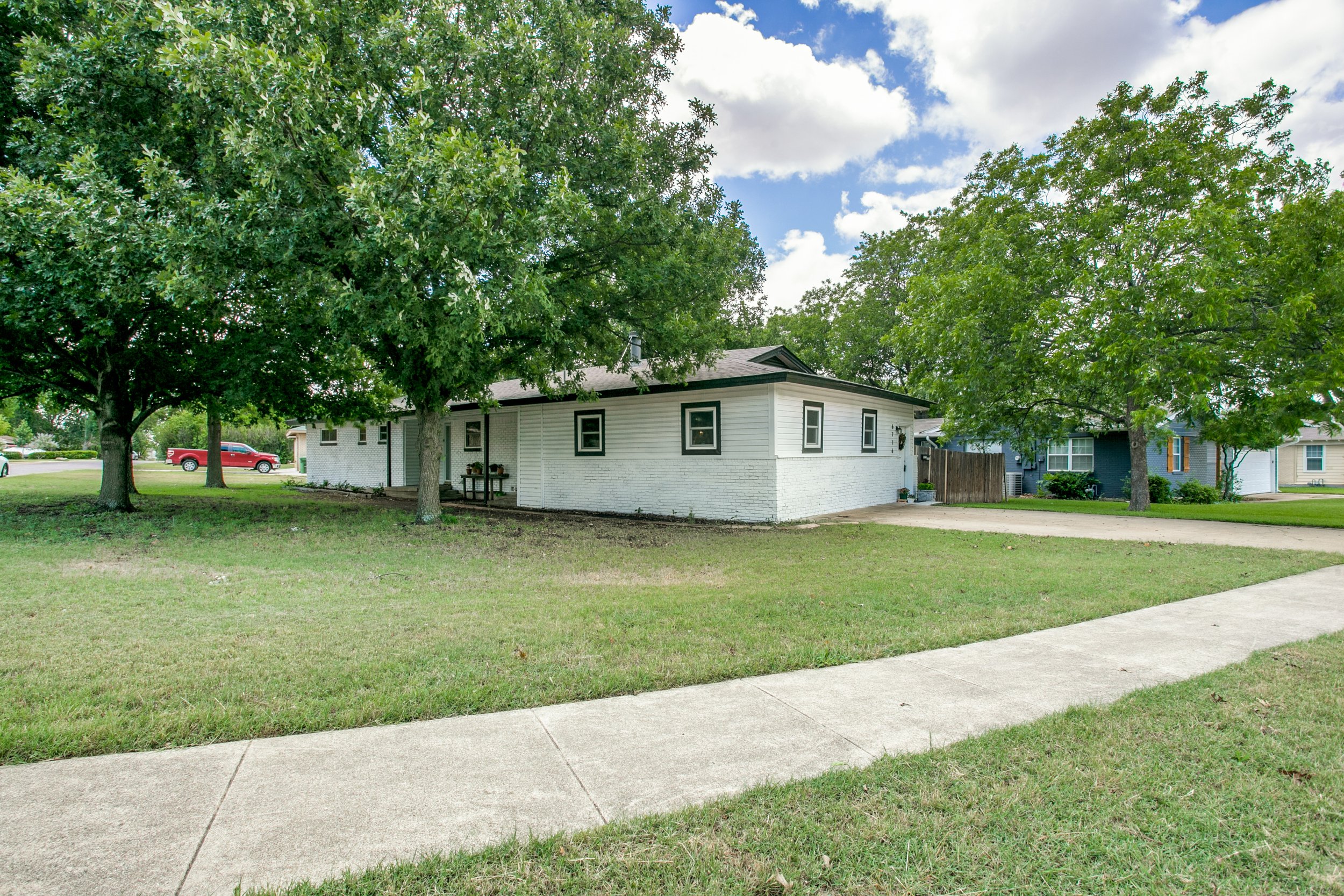 6716-manor-dr-fort-worth-tx-76180-High-Res-1.jpg