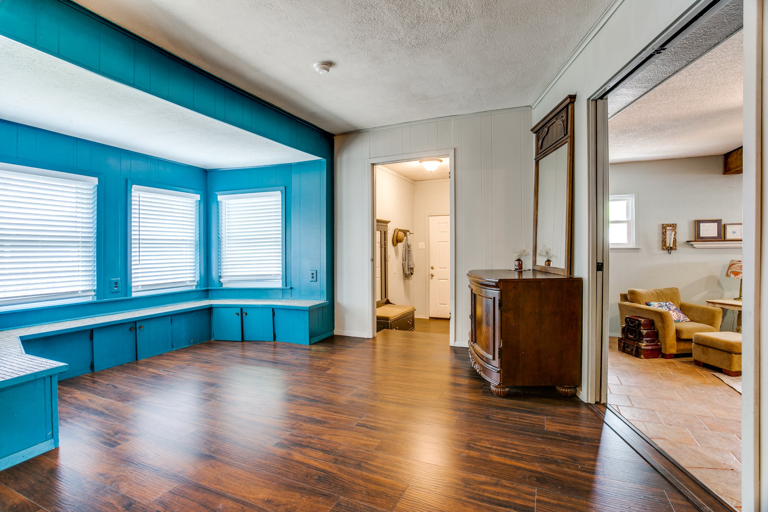 6716-manor-dr-fort-worth-tx-76180-High-Res-5.jpg