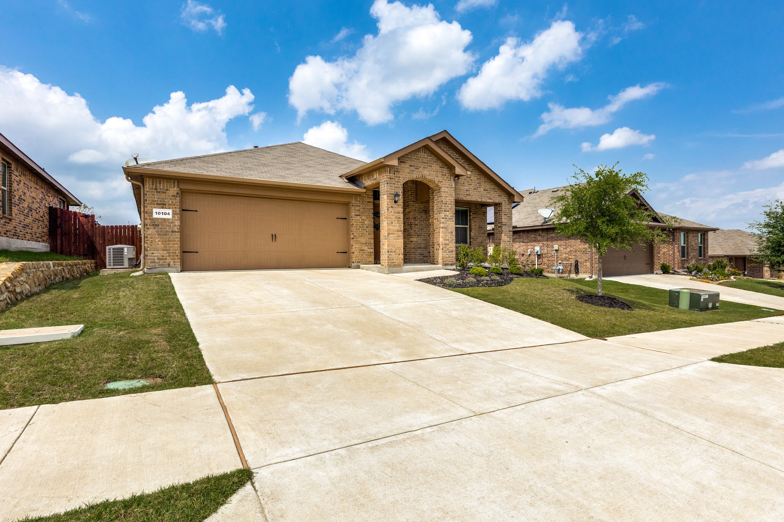10104-clemmons-rd-fort-worth-tx-76108-High-Res-2.jpg