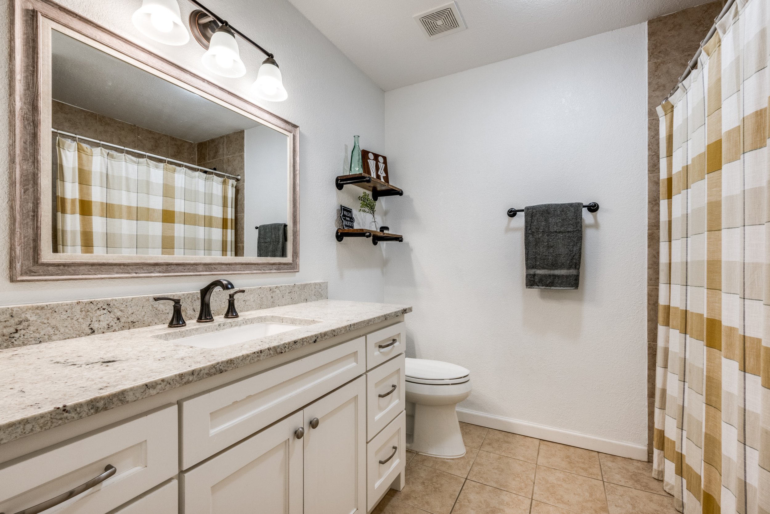 1402-brazos-blvd-lewisville-tx-75077-High-Res-16.jpg