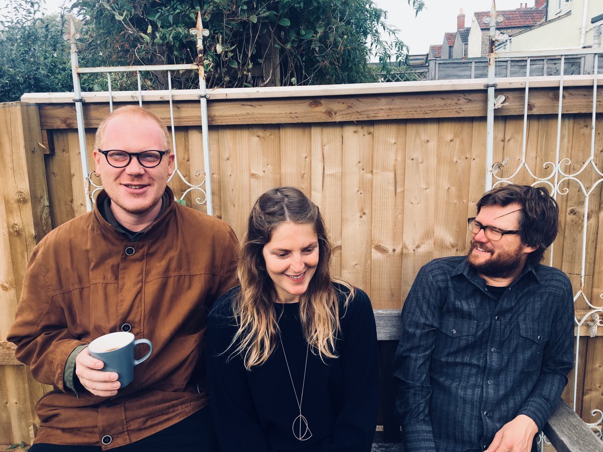 LAUREN KINSELLA TRIO.jpg