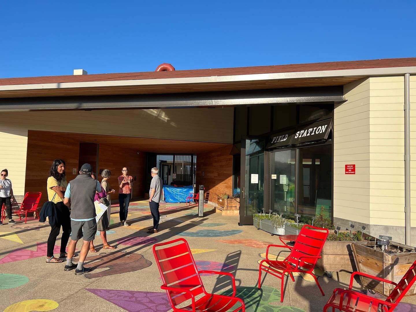 Last week AEL faculty Chris Falliers, Margaret Ikeda, Evan Jones, Adam Marcus, and Leslie Carol Roberts visited the new Field Station at Presidio Tunnel Tops Park, a beautiful new youth education center built as part of the Presidio&rsquo;s incredibl