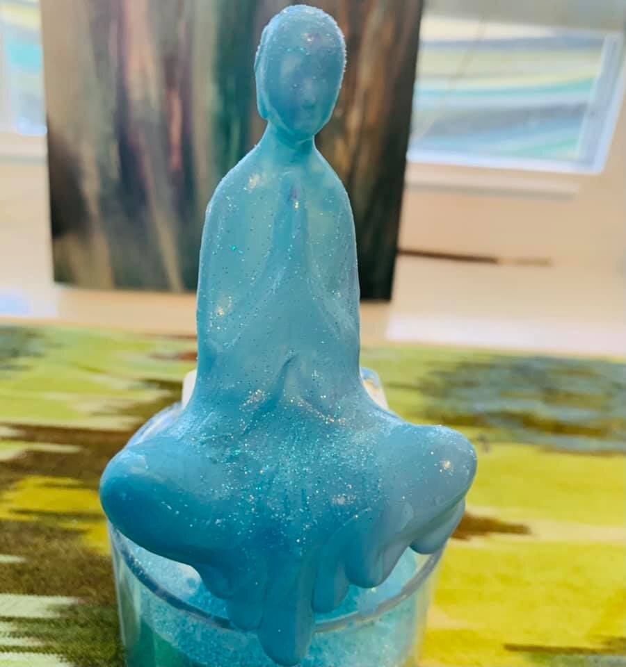 "Blue translucencies"  painted acrylic on ceramic. Seating statue.