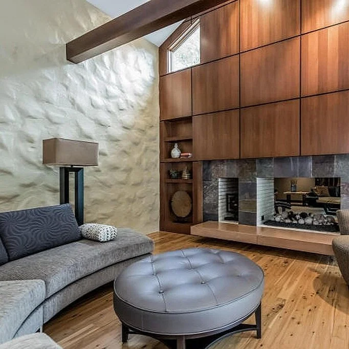 Secluded Postmodern Escape