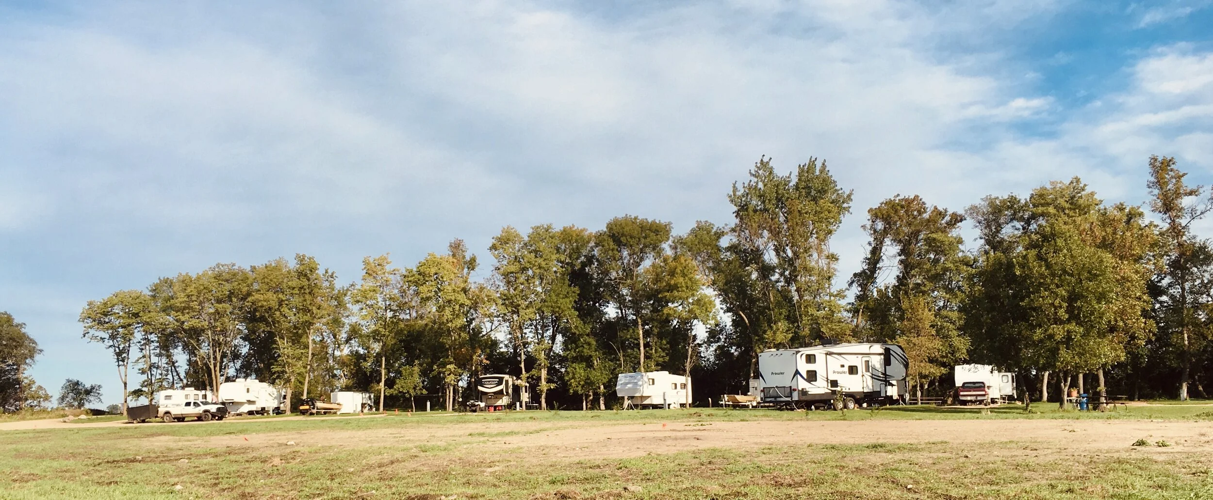 Campground. Seasonal campground. Permanent campground. Fishing. Hunting