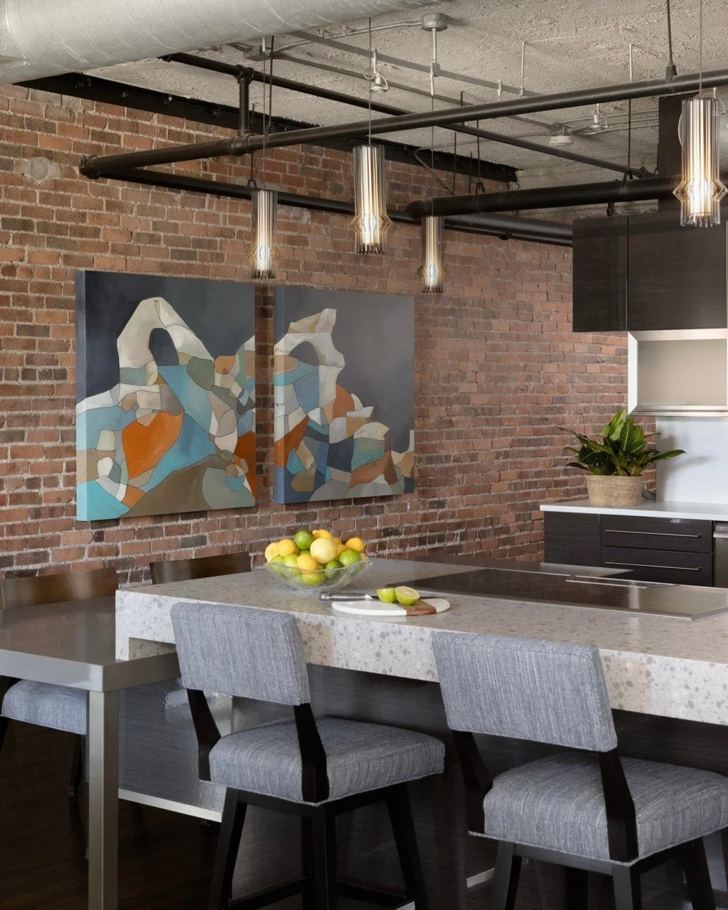 If a bachelor pad grew up, got a promotion, and discovered good lighting, it would look like this.

.
.
.
#interiordesign #livingroomdesign #kitchendesign #designinspo #moderncondo #timelessdesign #boldinteriors #luxuryinteriors #eclecticstyle #homeg