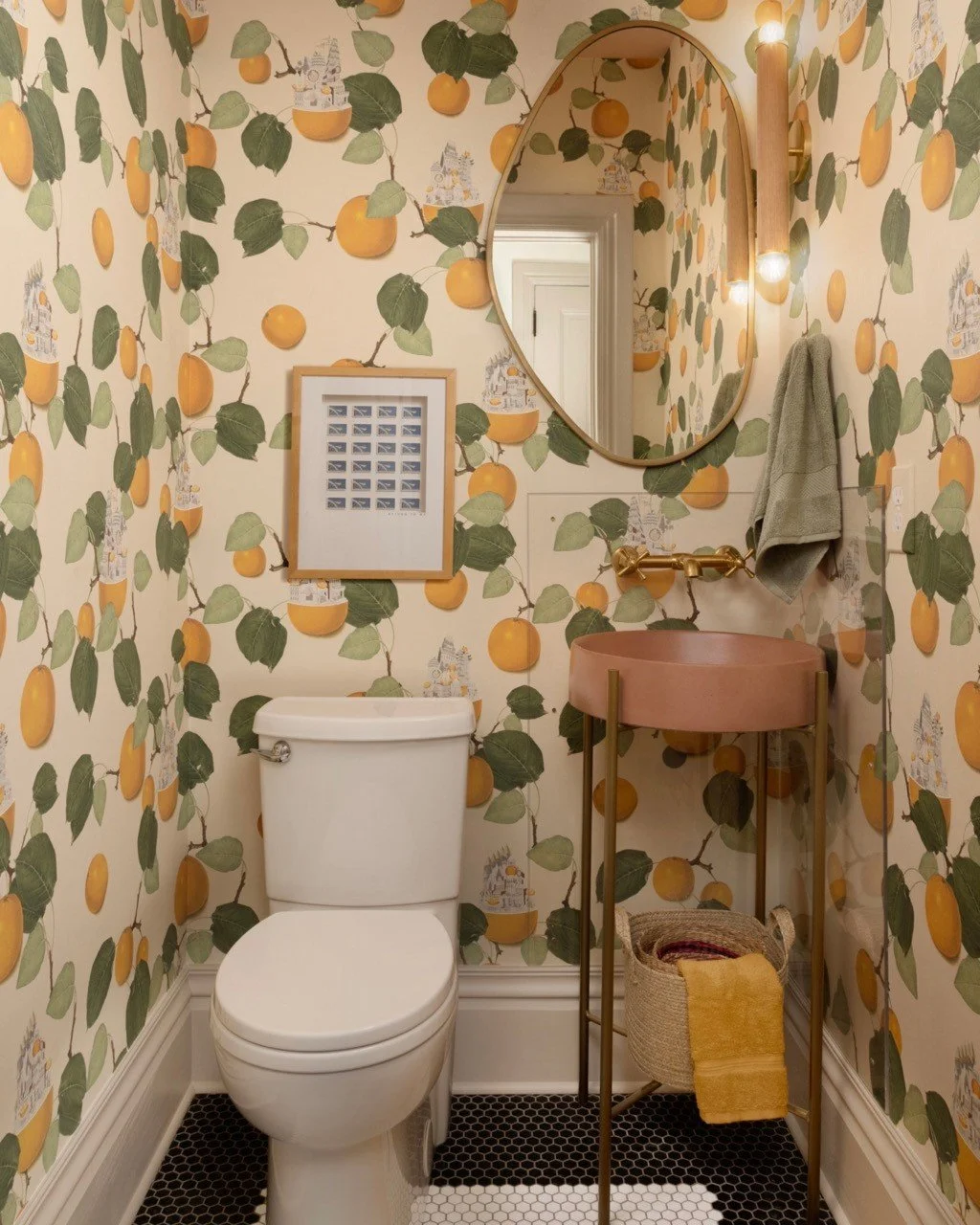 If a powder room is the home&rsquo;s &ldquo;hot take,&rdquo; this one came ready to stir the pot.

Pattern, color, and just enough attitude to make guests say, &ldquo;Wait&hellip; I love this.&rdquo;

.
.
.
photography: @kyliefitts

#atelier #interio
