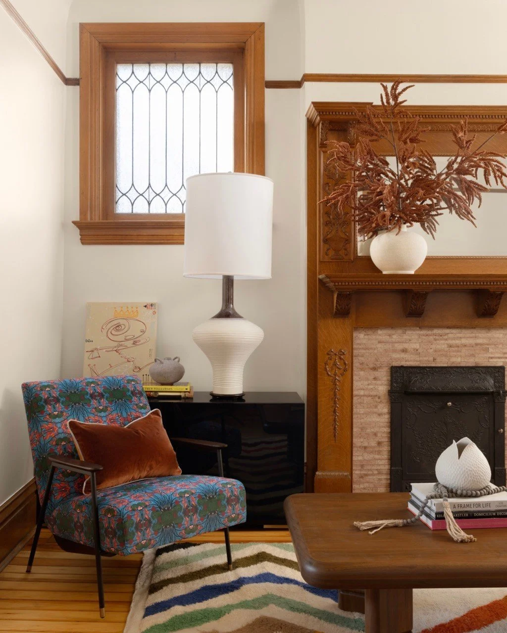 Sun-drenched, soul-warming, and the official spot for ignoring your to-do list. The Fillmore sun room is basically a hug&hellip;with very good lighting.

.
.
.
photography: @kyliefitts

#atelier #interiordesign #sunroom #sittingroom #warminteriors #c