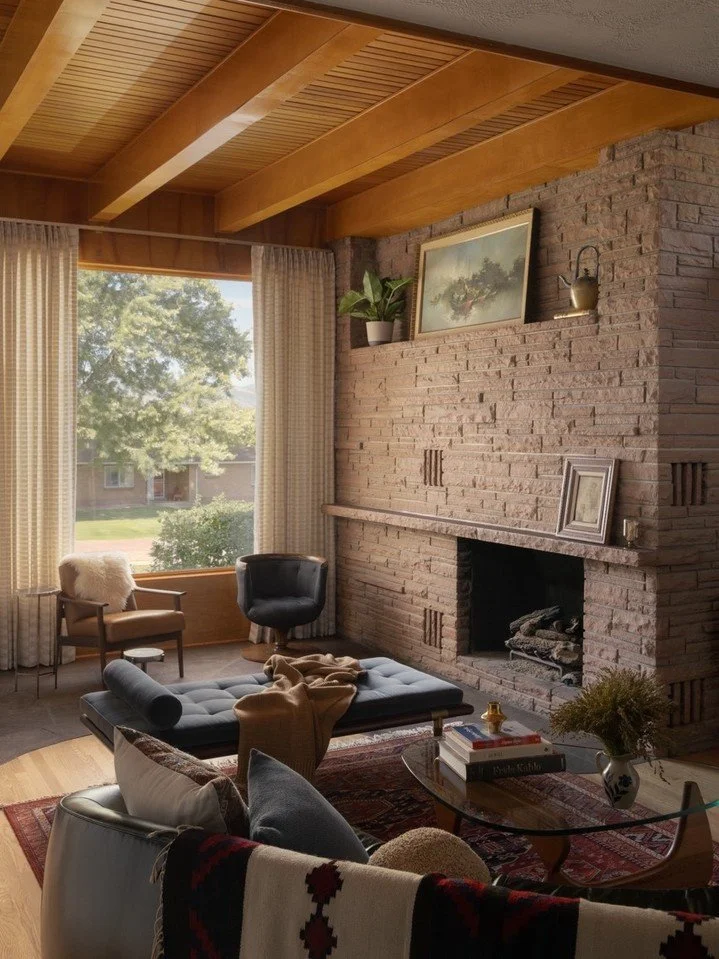The design brief was somewhere between mid-century modern and cowboy. Naturally, the living room had a lot to say.

Vintage pieces, collected objects, and western influences all found their place here without turning into a costume party. The goal wa