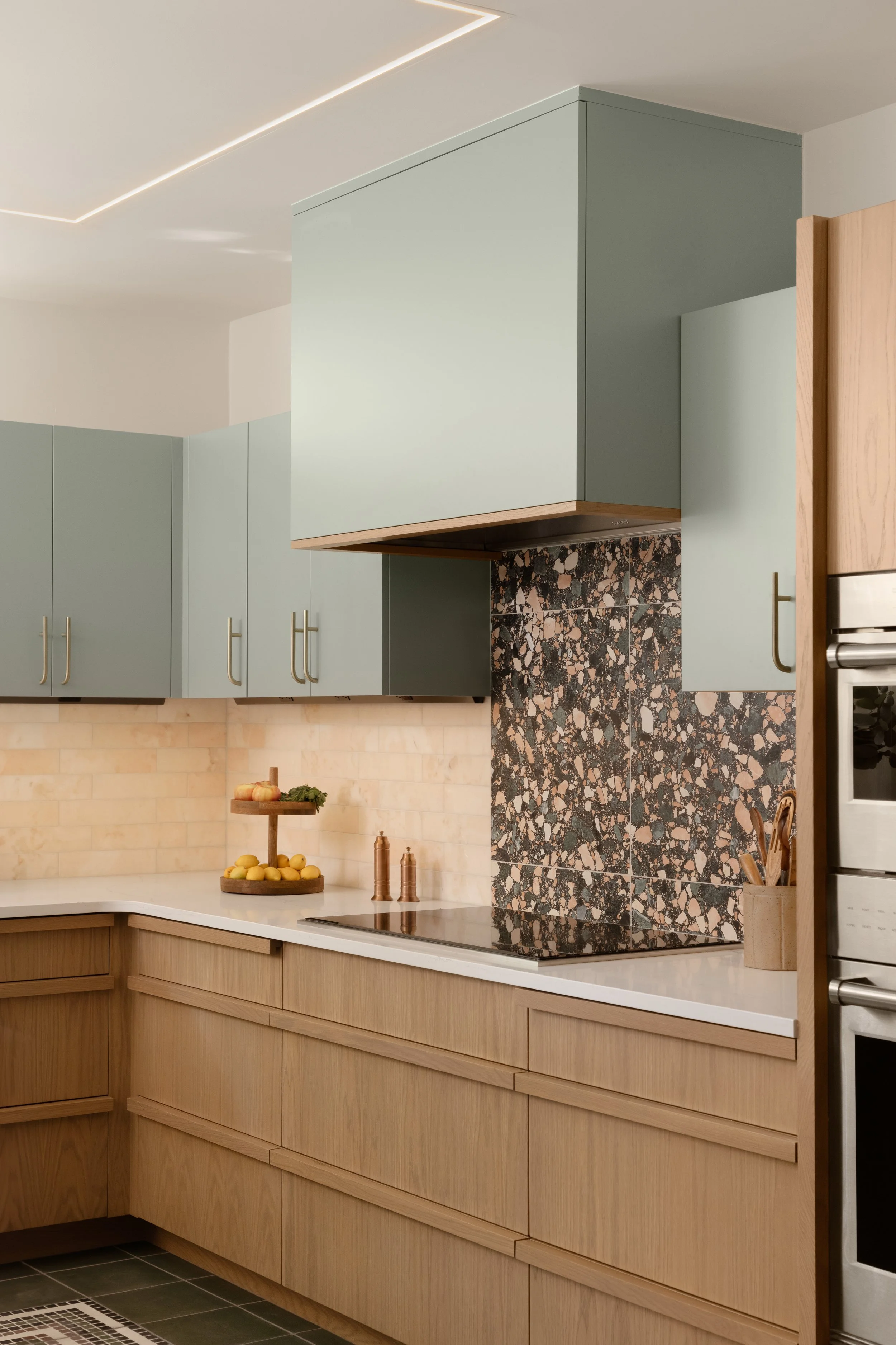 kyliefitts_Silver_Kitchen Range Vin Lights On.jpg