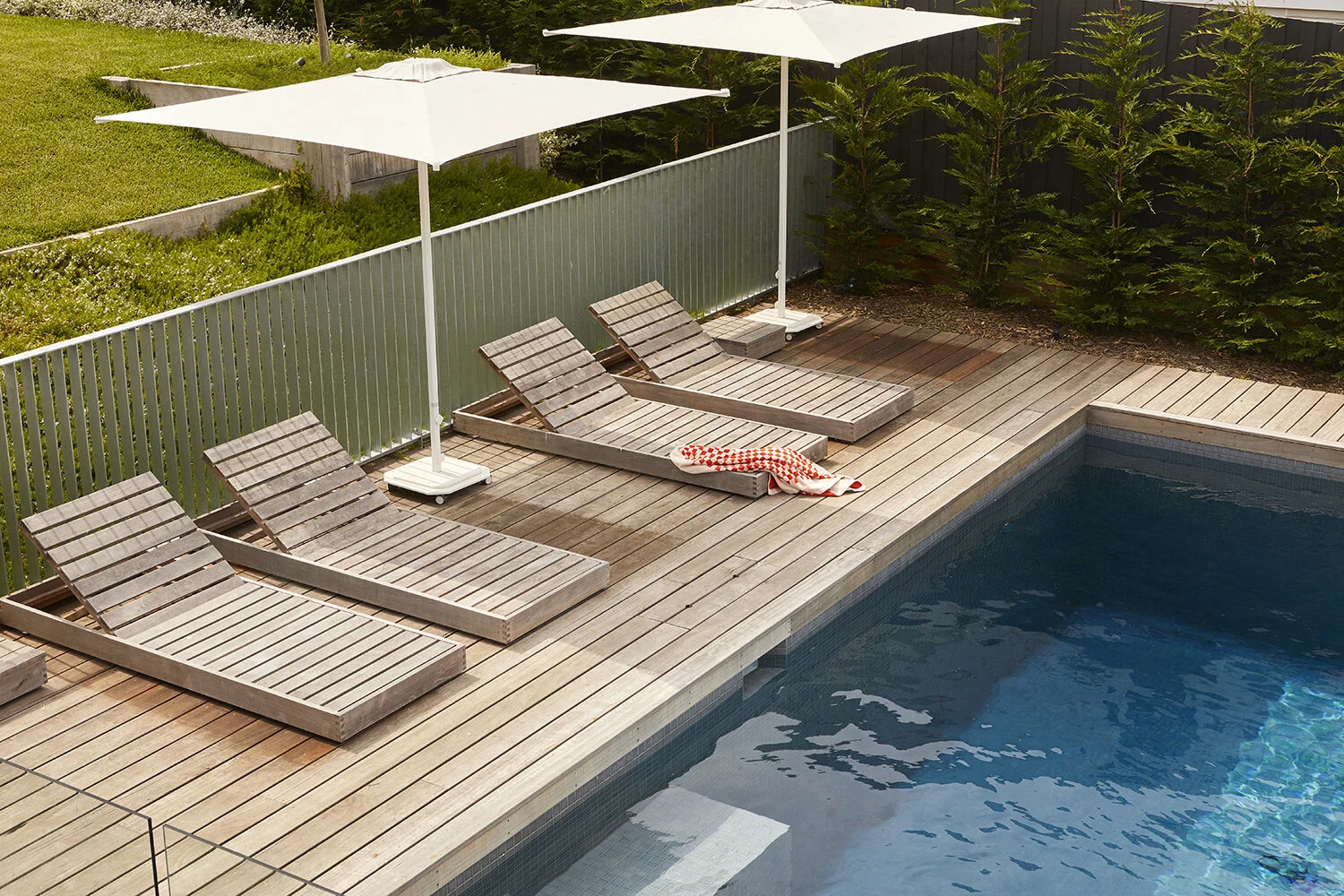 Portsea Peachy Green 05