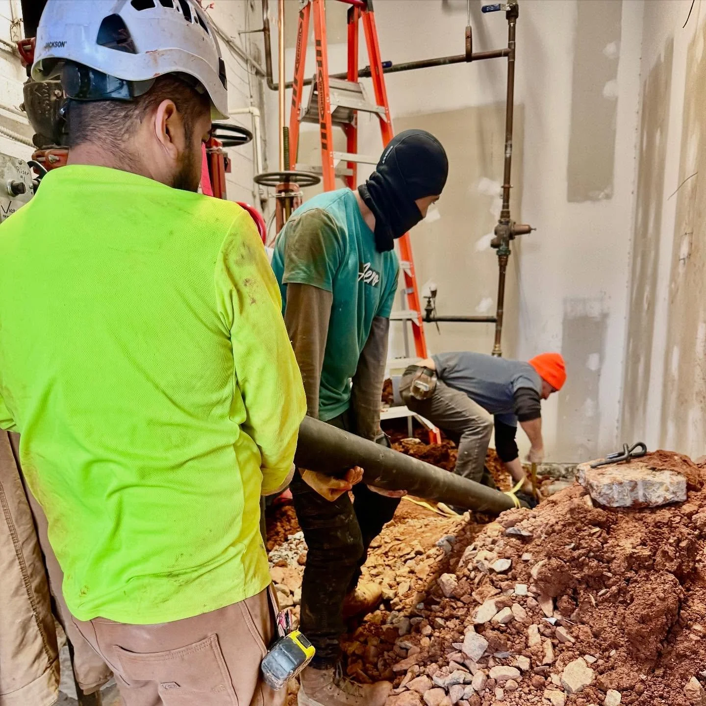 New 4&rdquo; ductile iron water main we are installing in the Painted Tree project in Sterling VA. Loudoun County water required the tenant to have a new street tap.