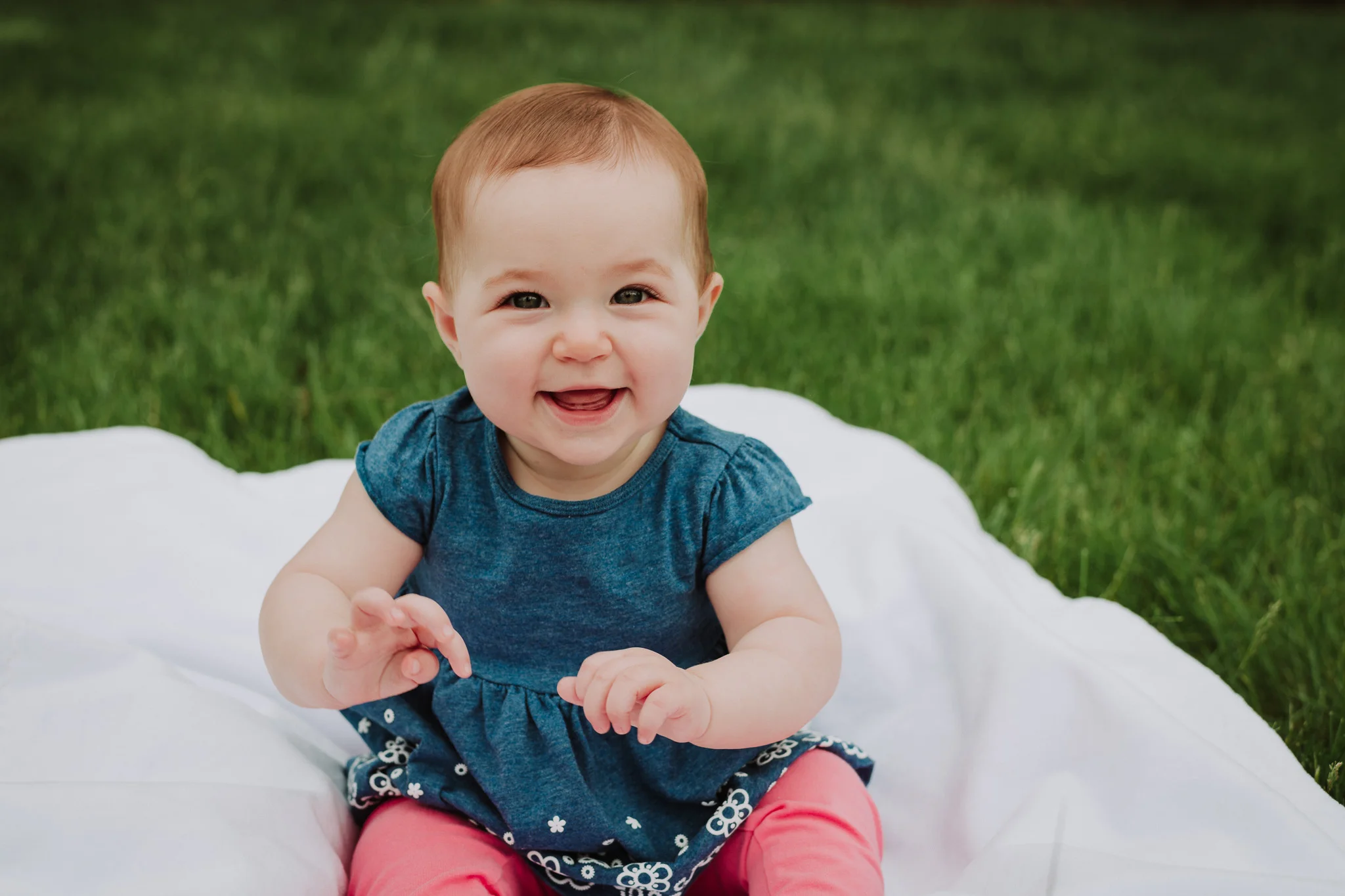 outdoor baby photoshoot in washington dc