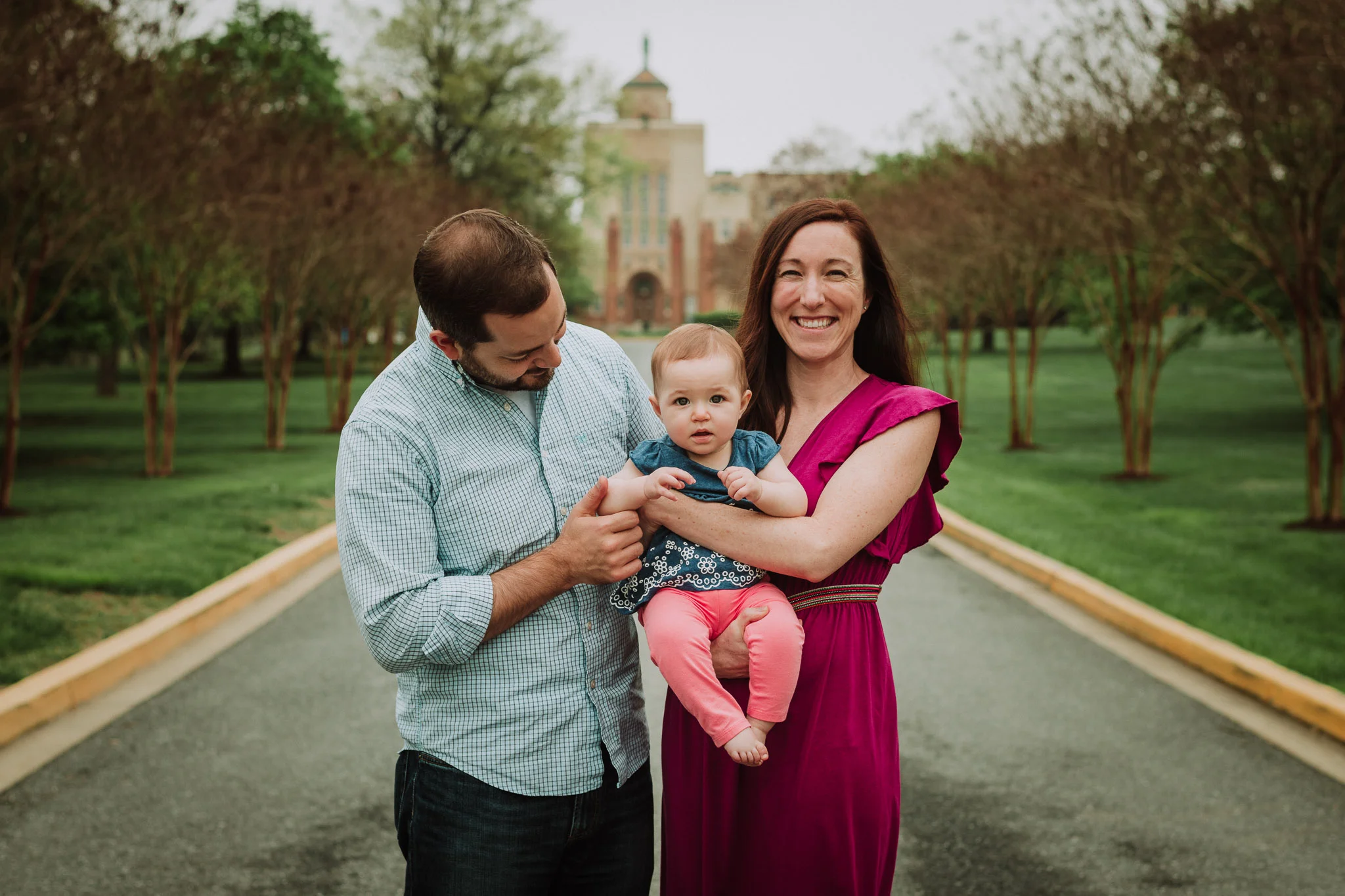 outdoor family photoshoot in washington dc