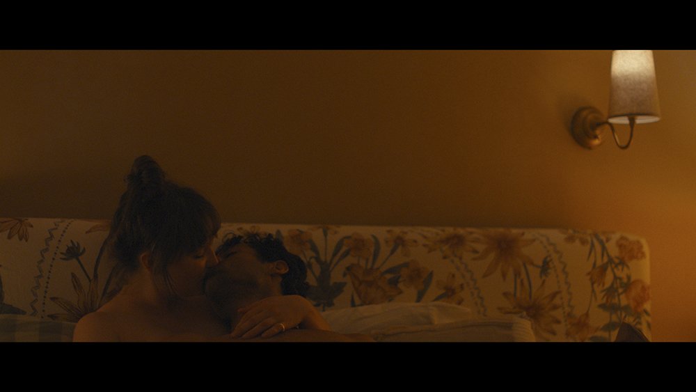 Amy Forsyth - Saamer Usmani - Bed.jpg