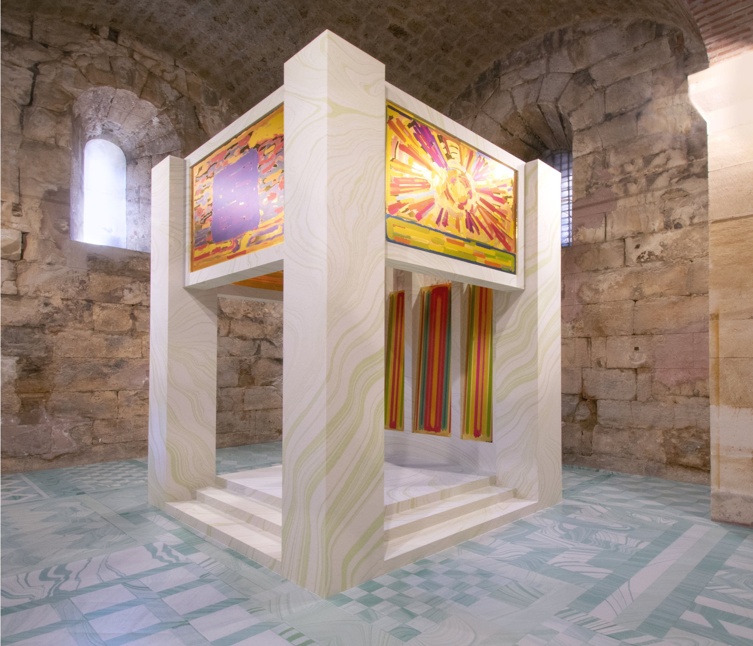 QUBE , 2019 Collaborative installation with Peter Halley Galerija Kula, Diocletian Palace, Split, Croatia Qube is a collaborative installation by Lauren Clay and Peter Halley at Galerija Kula at Diocletian’s Palace in Split Croatia. Galerija Kula is located within one of the remaining watchtowers of the 4th Century Roman palace, built by Emperor Diocletian. The gallery is a single room with a tall groin-vaulted ceiling and stonewalls. For this installation, Clay designed a freestanding white and green marbled architectural structure located in the center of the space, and a marbled pattern covering the entire floor. Peter Halley's digitally printed “paintings” on gold foil fill niches on all sides of the structure.