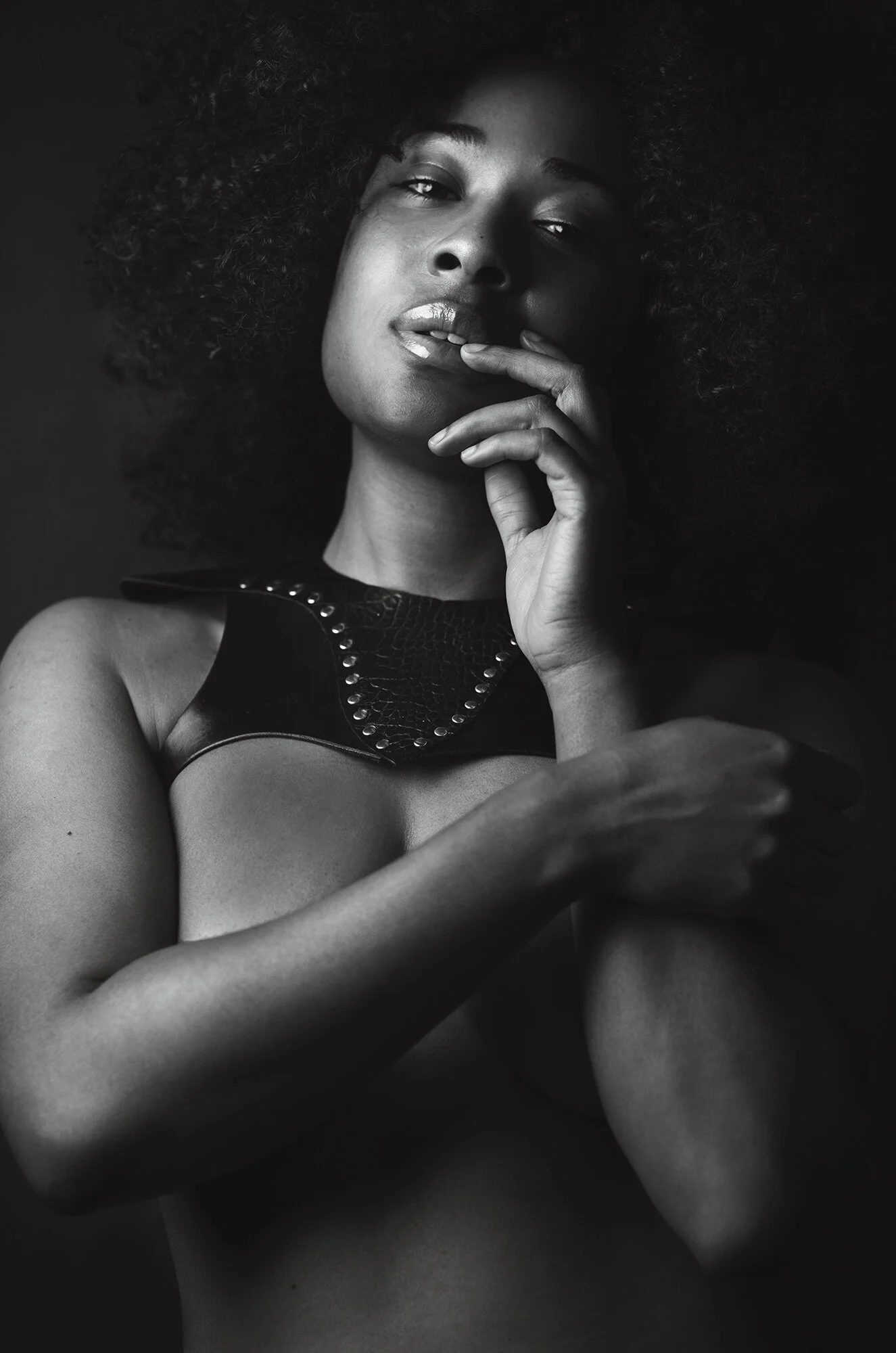 leather_blackandwhite.jpg