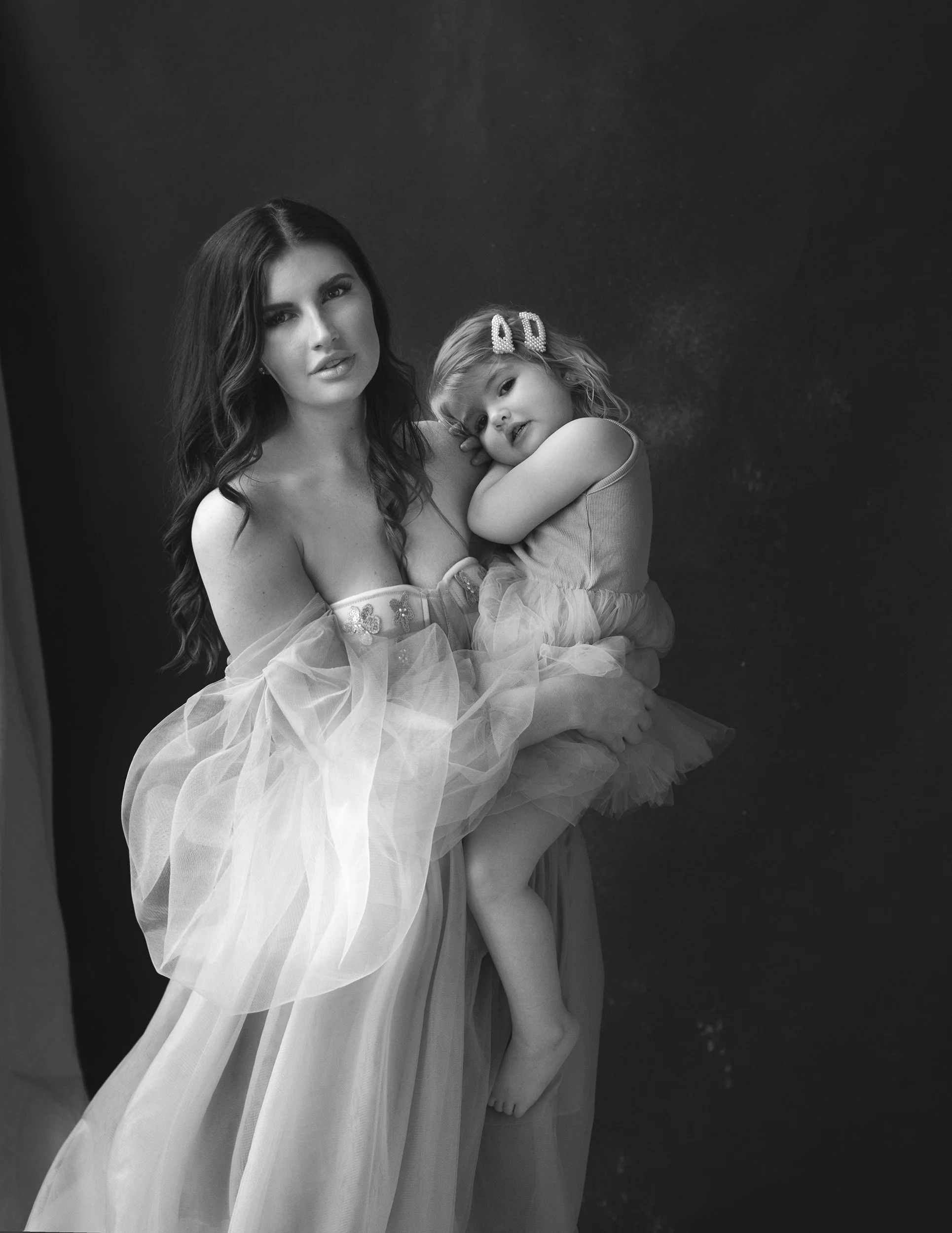 maternity_mommy_and_me_studio_photography.jpg