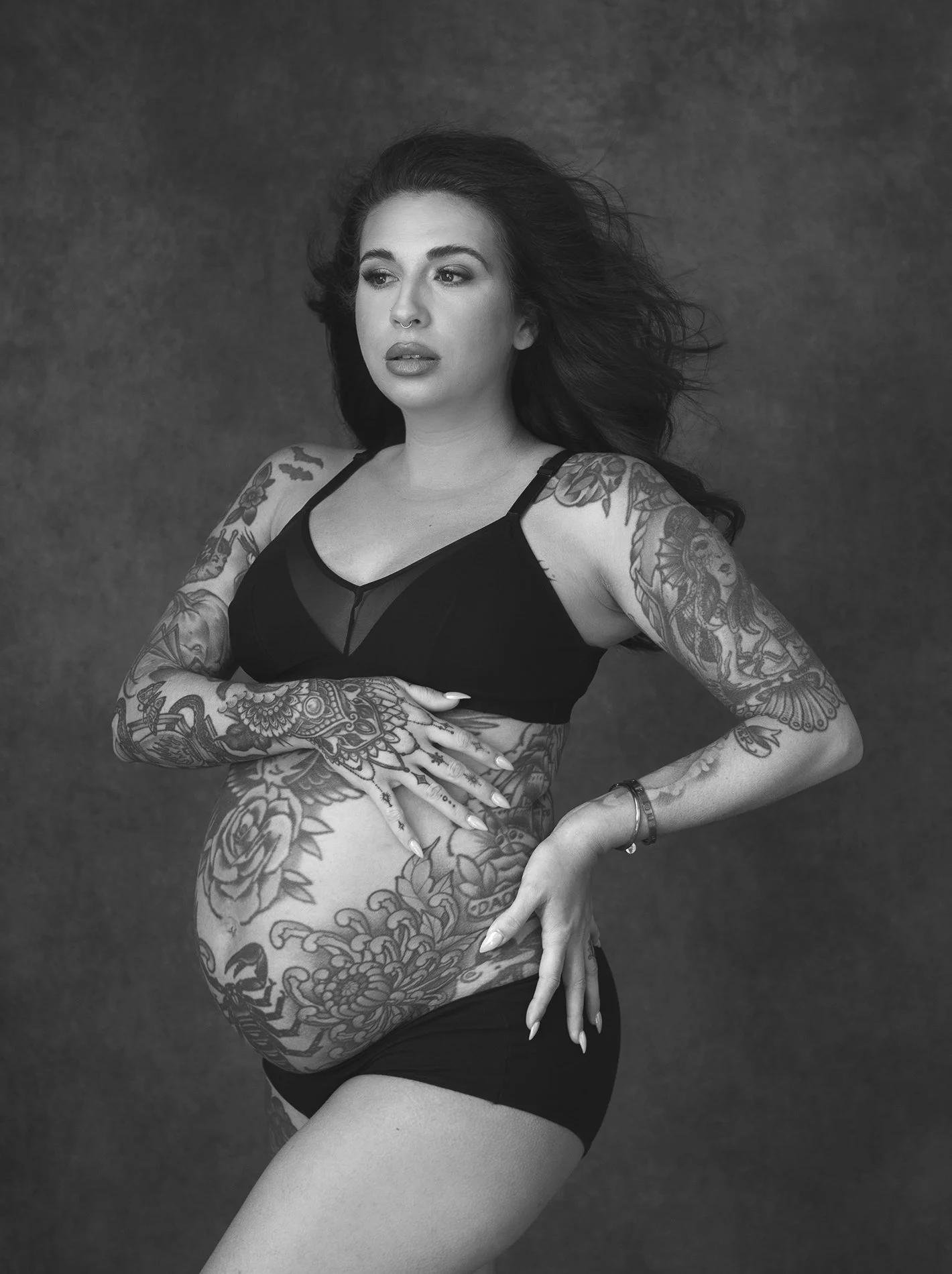 maternity_motherhood_stlouis_studio_photographer.jpg