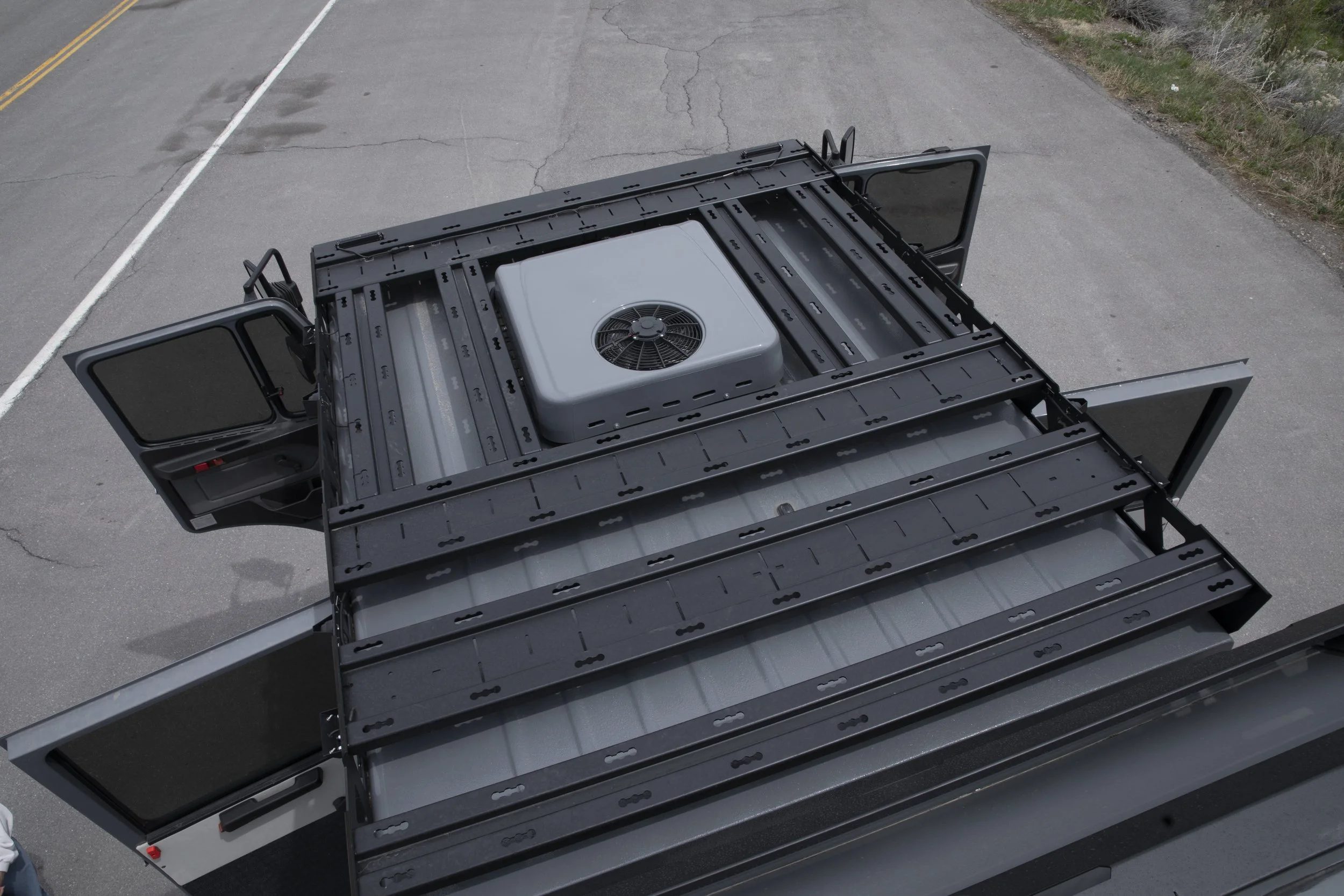 Off-The-Grid Autonomy: The Engineering Behind Solar Power vs. Generators