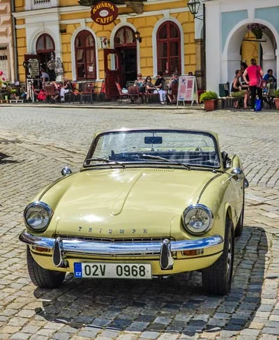 Restauratie Triumph Automobielbedrijf Theo Koelman