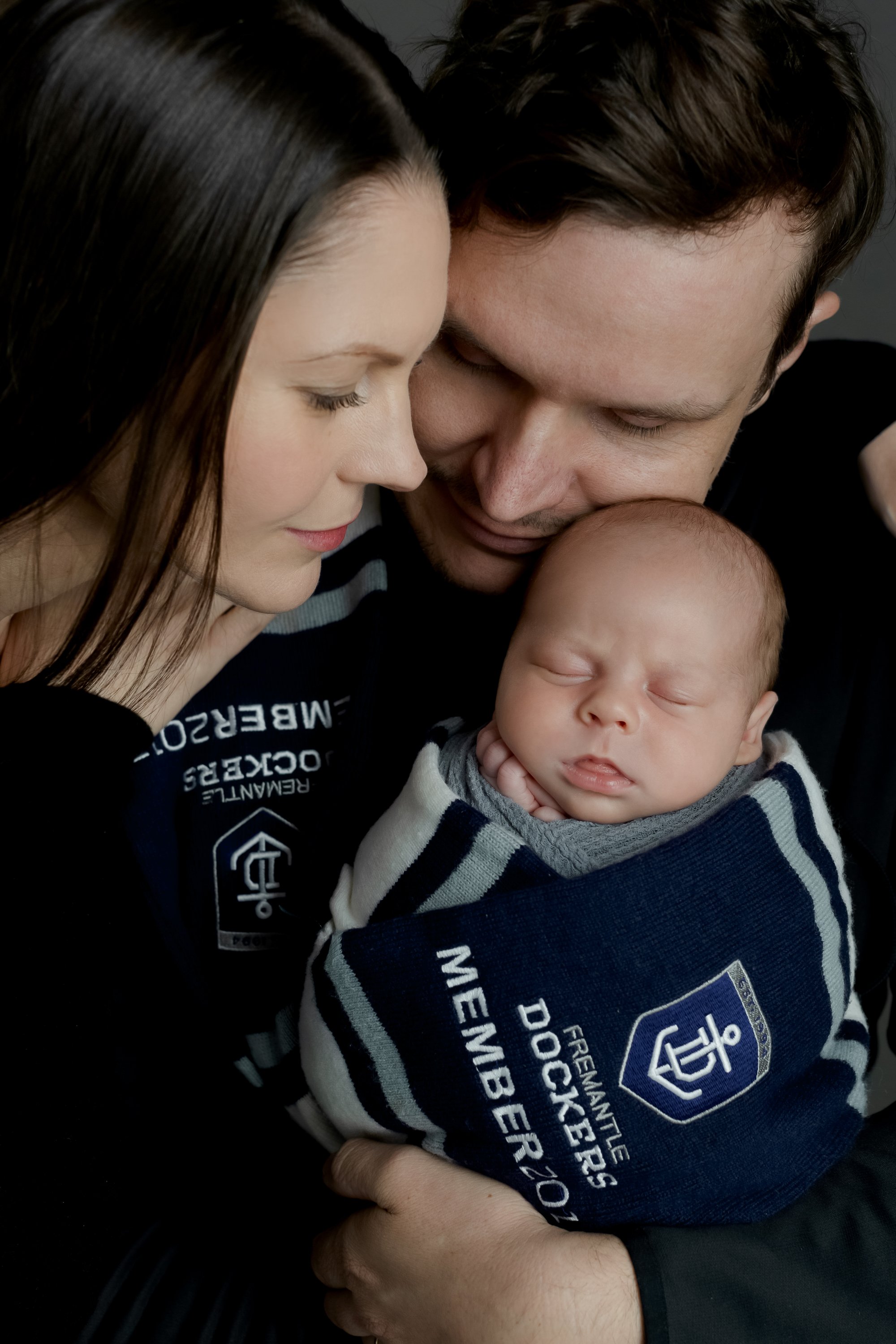newborn family photo by annaclaire studio  (4).JPG