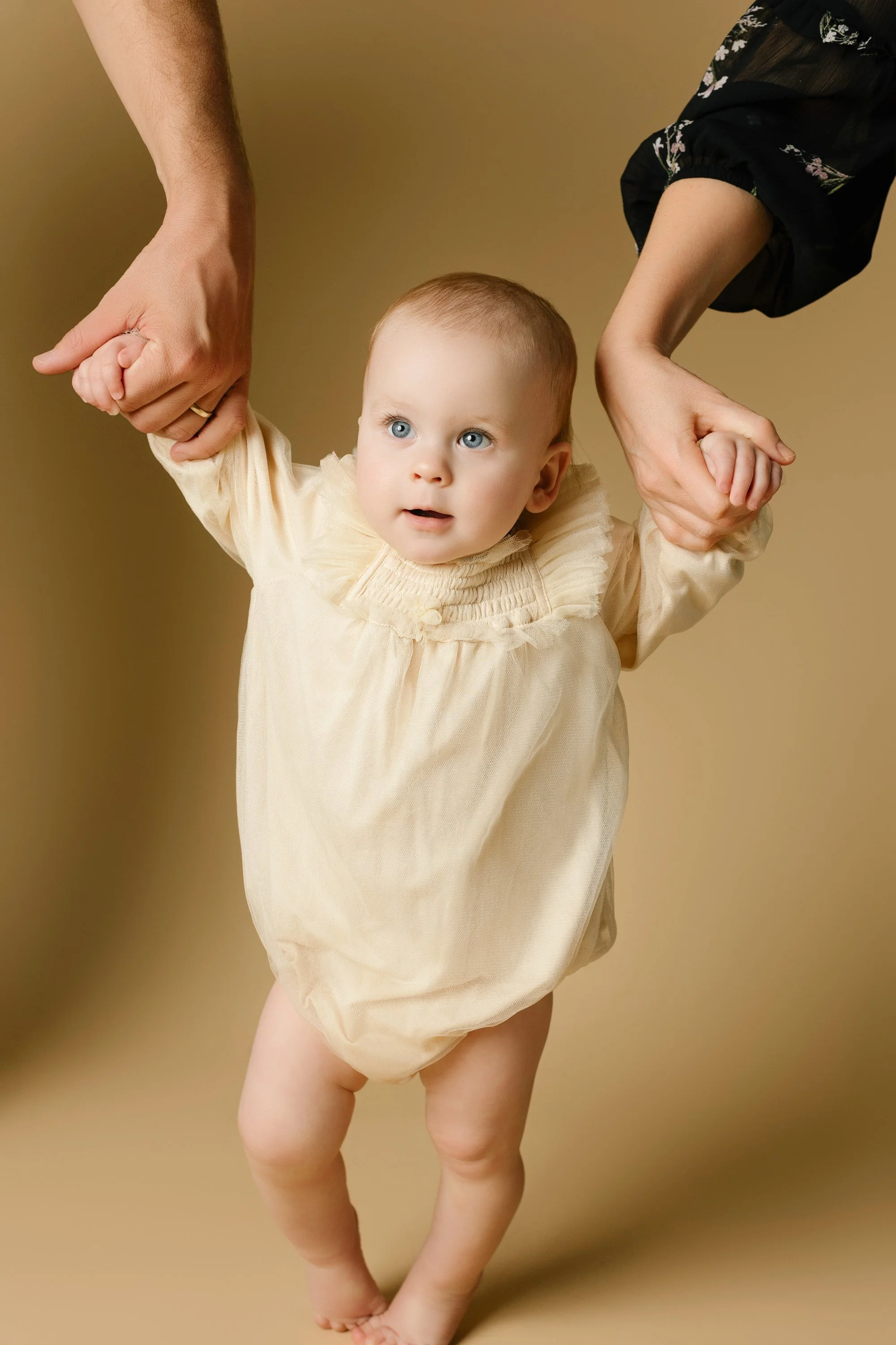 1 yr old photos by annaclaire studio  (1).JPG