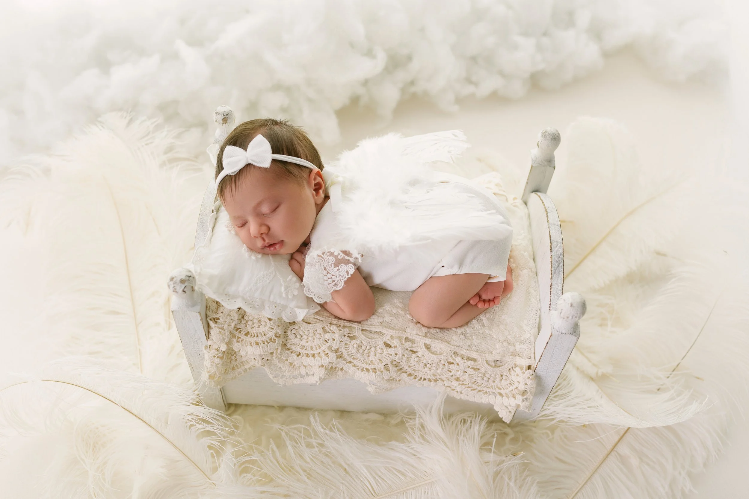 Newborn photos by annaclarie studio  (6).JPG