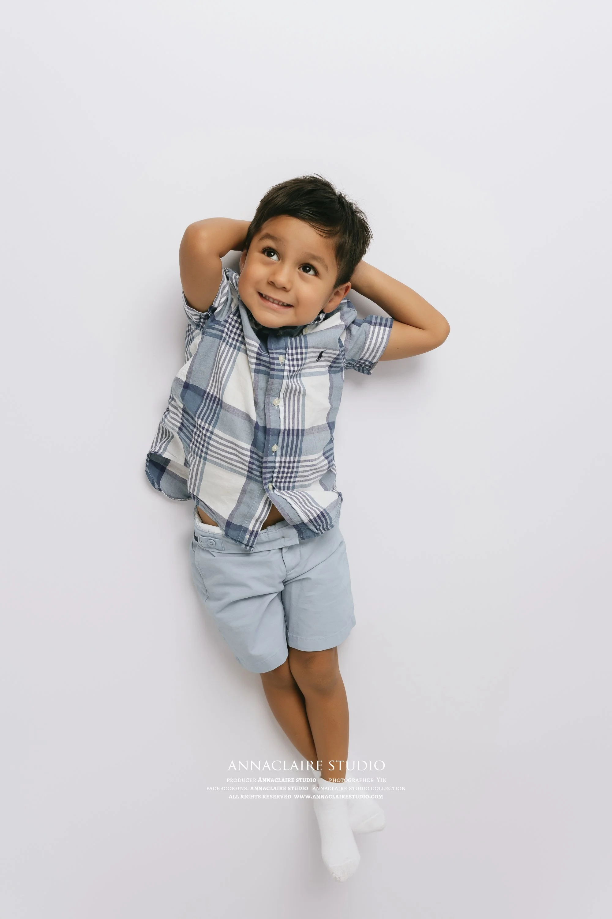 Family photo by annaclaire studio  (3).JPG