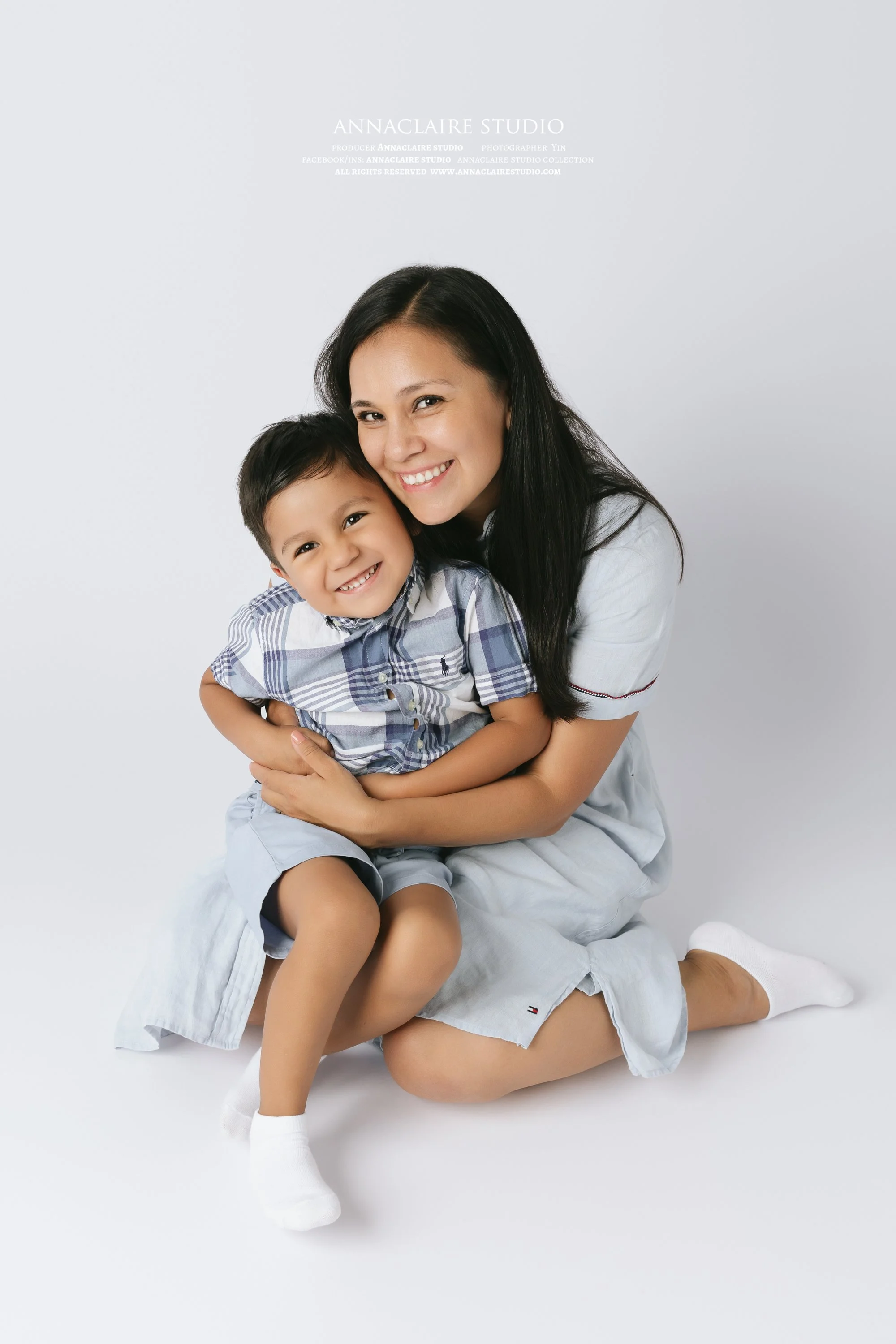 Family photo by annaclaire studio  (4).JPG