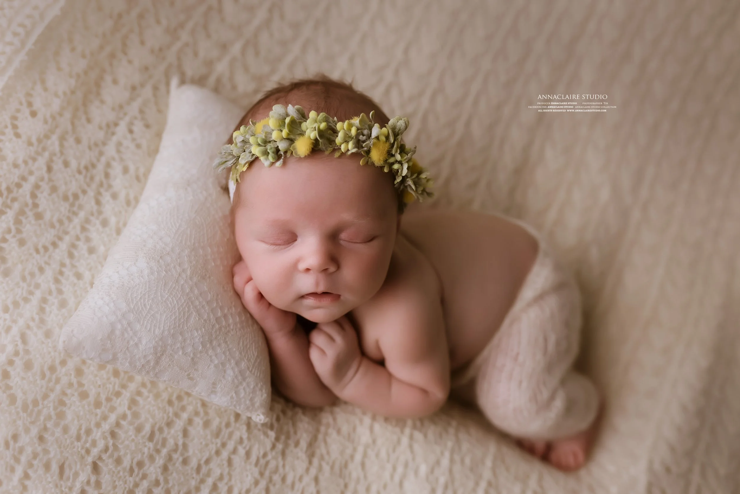 Newborn photos @annaclarie studio sydney  (8).JPG