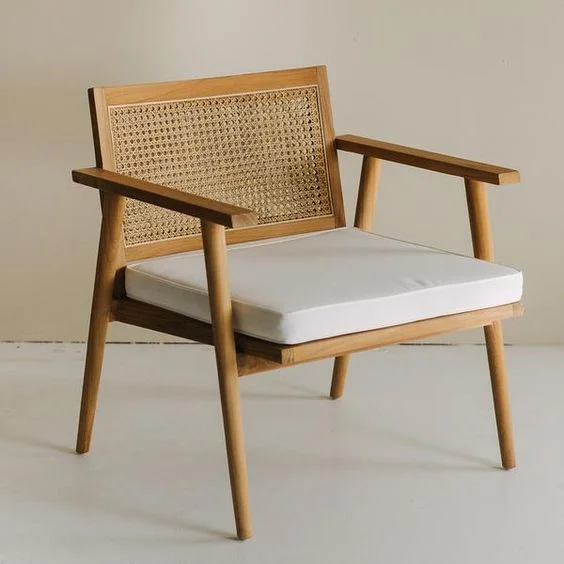 AlegraChair_image01 .jpg