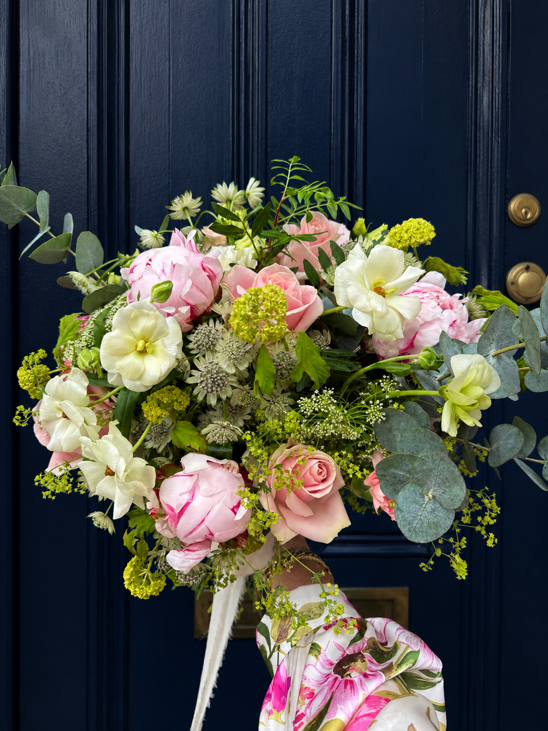 04E1FC63-AC5B-4AB7-98BF-4B35D36399BD.PNG peony flowers roseandpeony bouquet pink peonies