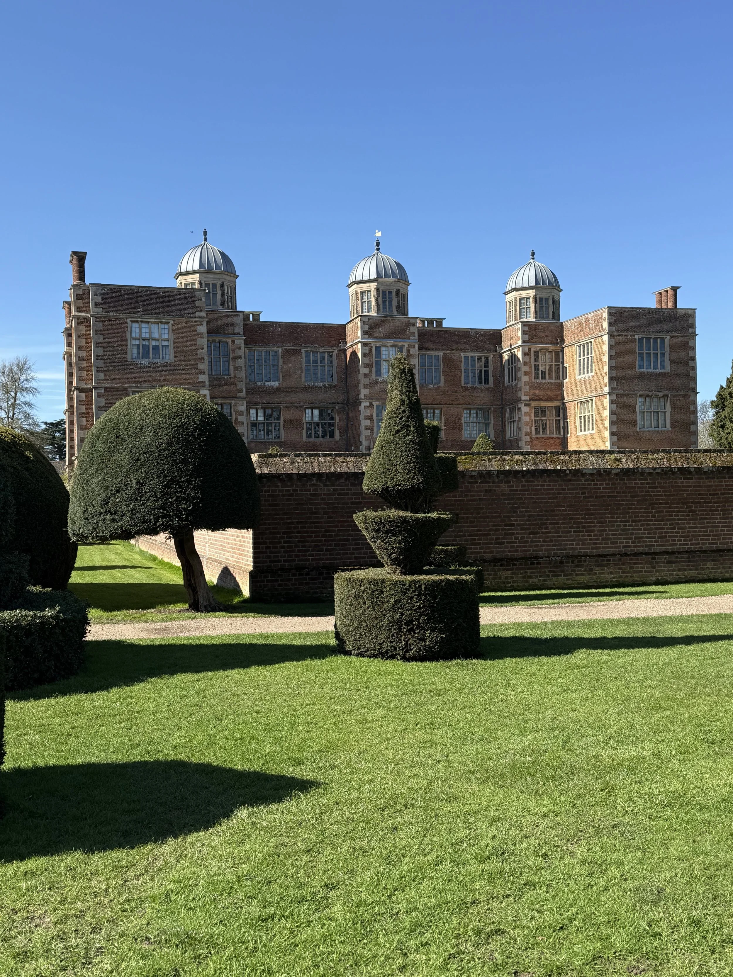 wedding flowers Doddington Hall