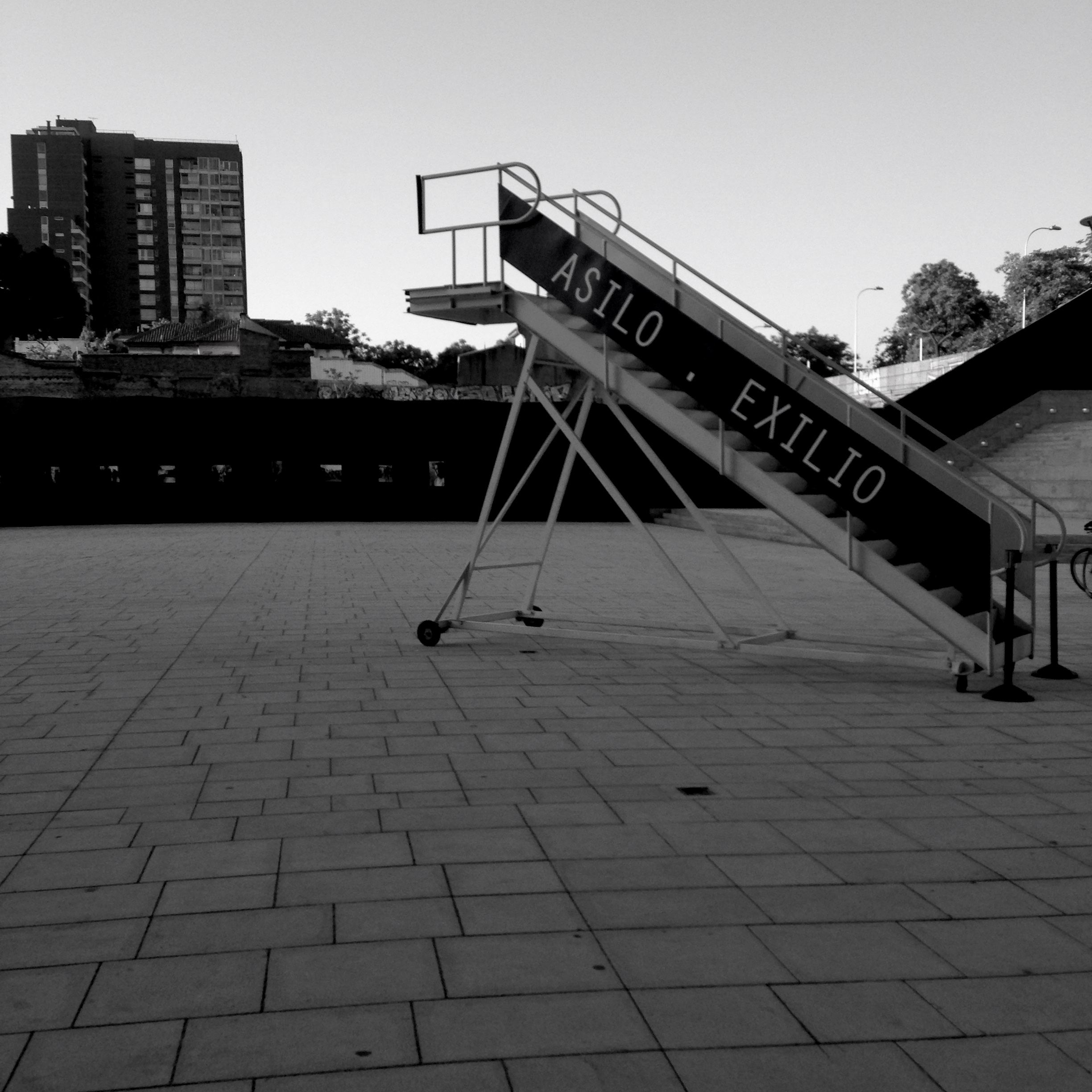 Exile: The Burden of Memory | The Enlightened Screen with Leutén Rojas