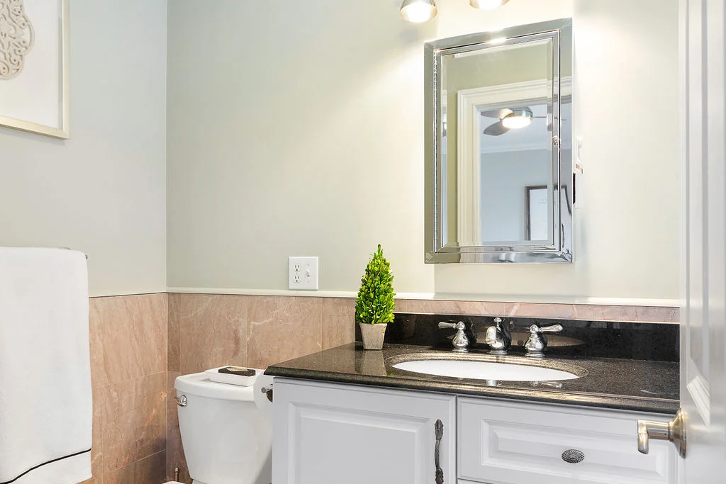 1MASTERSUITE(3of3).jpg