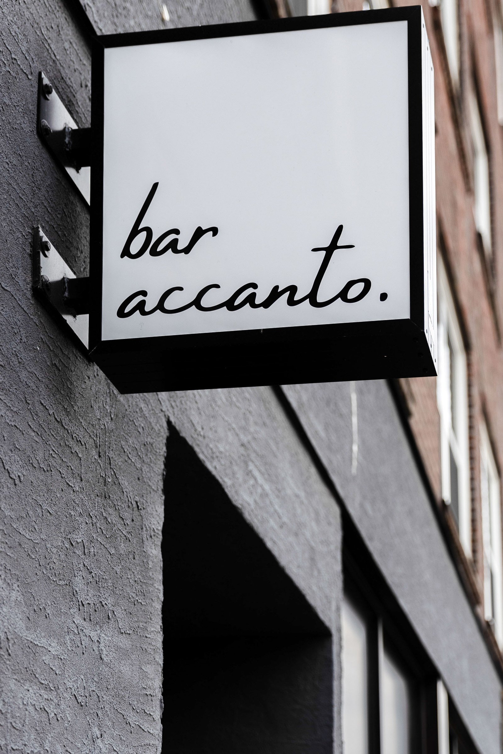 Lola Construction - Bar Accanto03.jpg