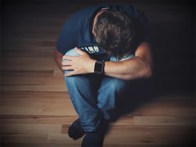 Depression: Symptoms, Warning Signs, and Therapy Treatment